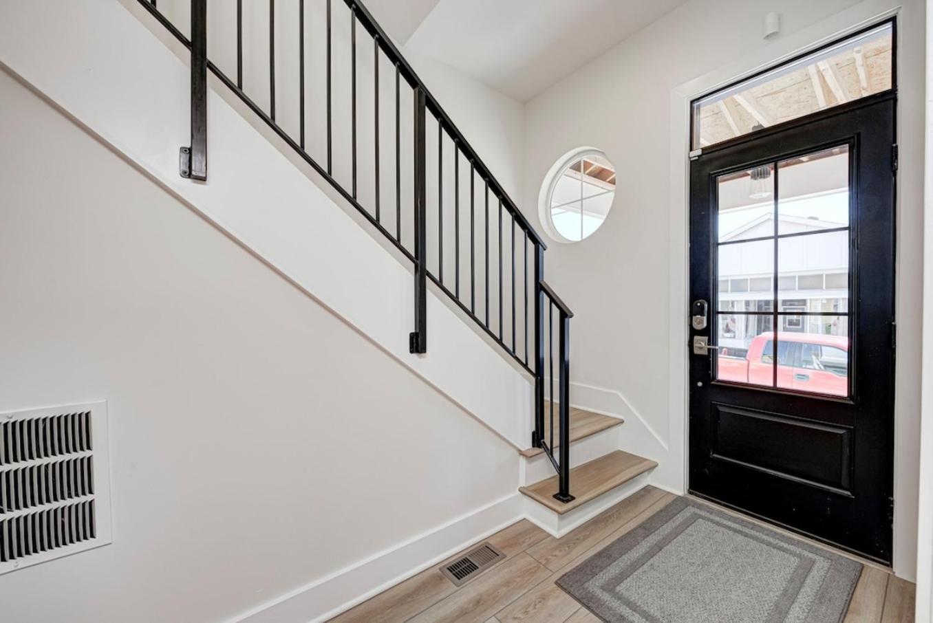 It's Good - Two Homes Sleeps 18 * Indianapolis