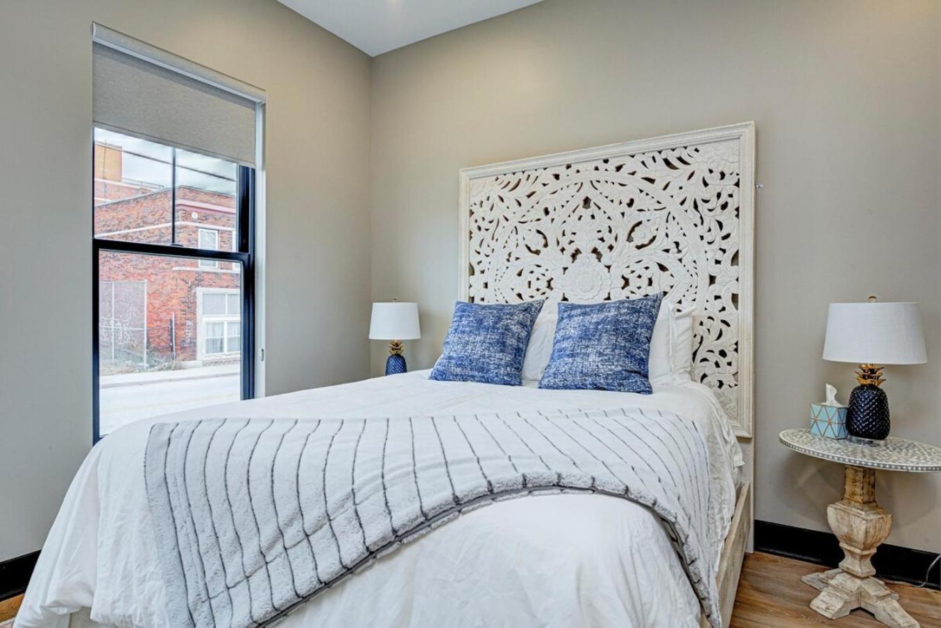 It's Good - Two Homes Sleeps 18 * Indianapolis