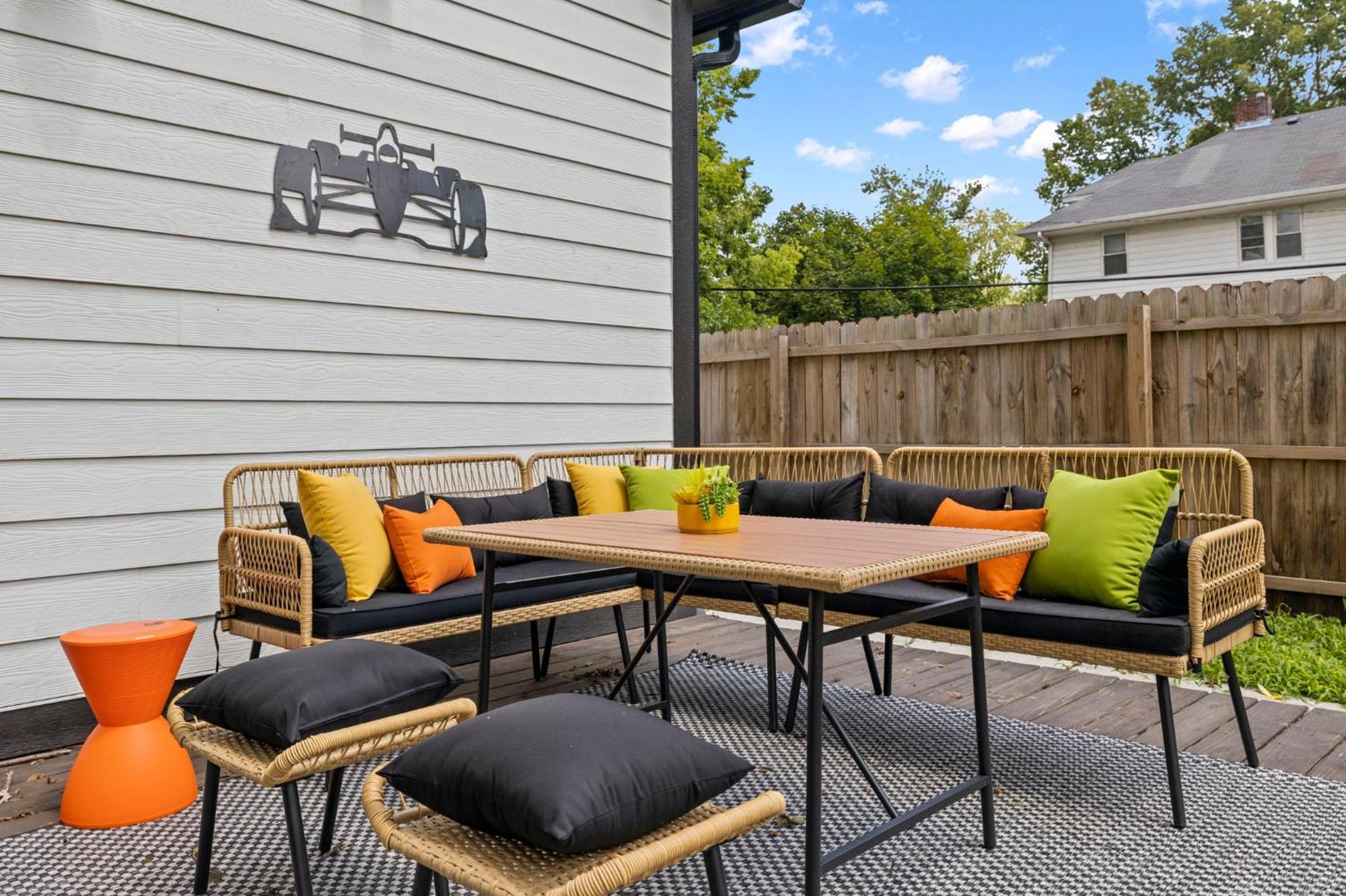 Indy 5bd - Pingpong - Outdoor Movie - Bbq *