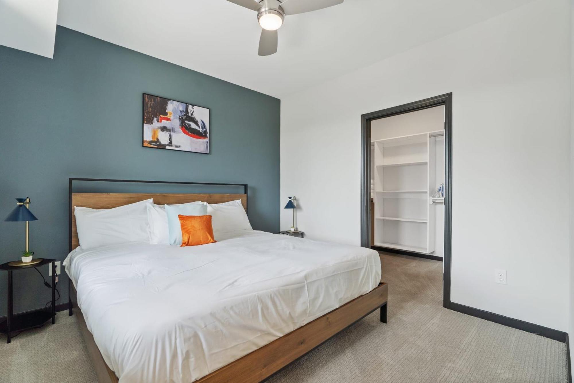 Apartment Cozysuites On Mass With Garage Parking #8 Indianapolis