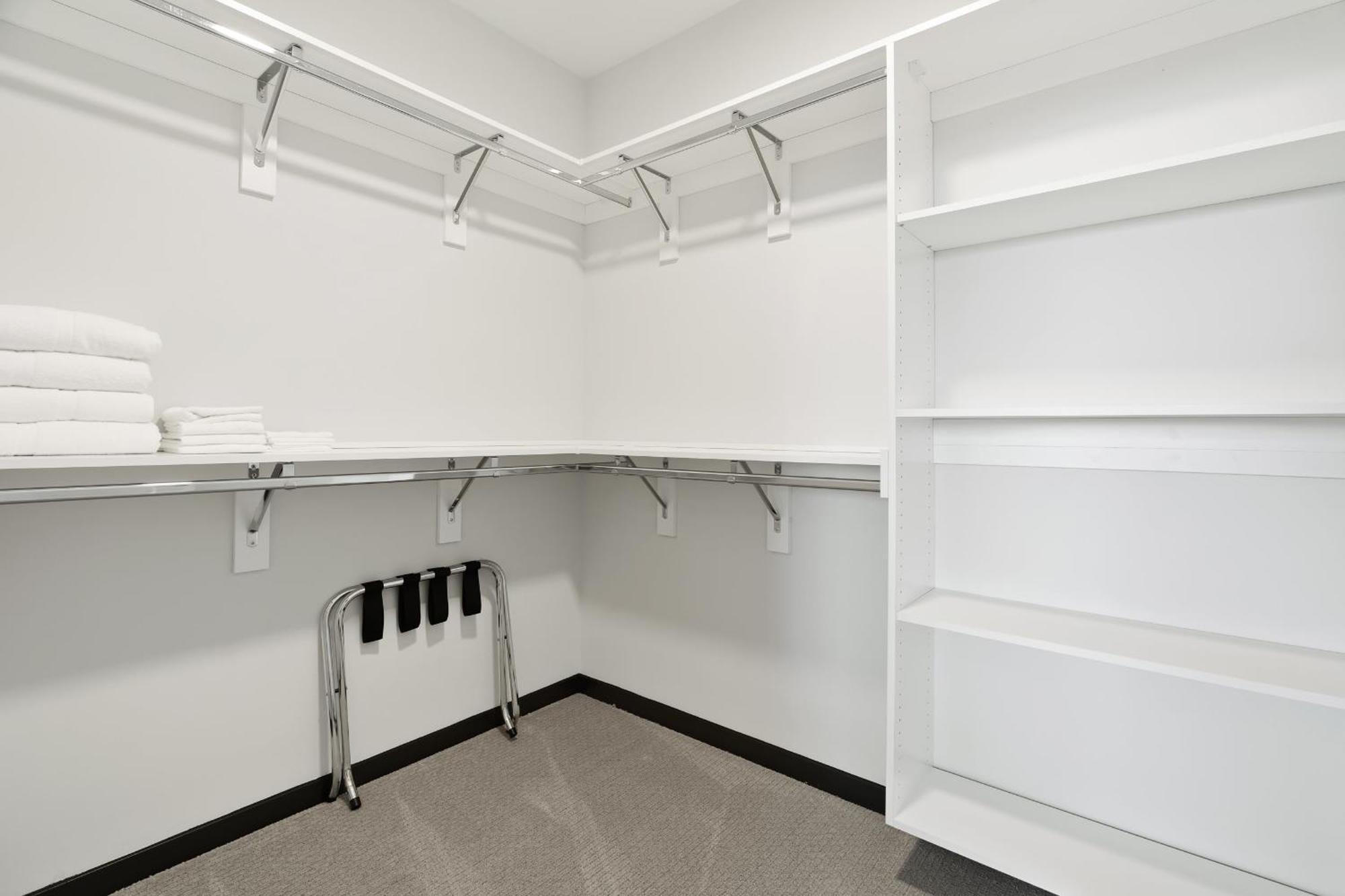 Cozysuites On Mass With Garage Parking #3 Apartment *