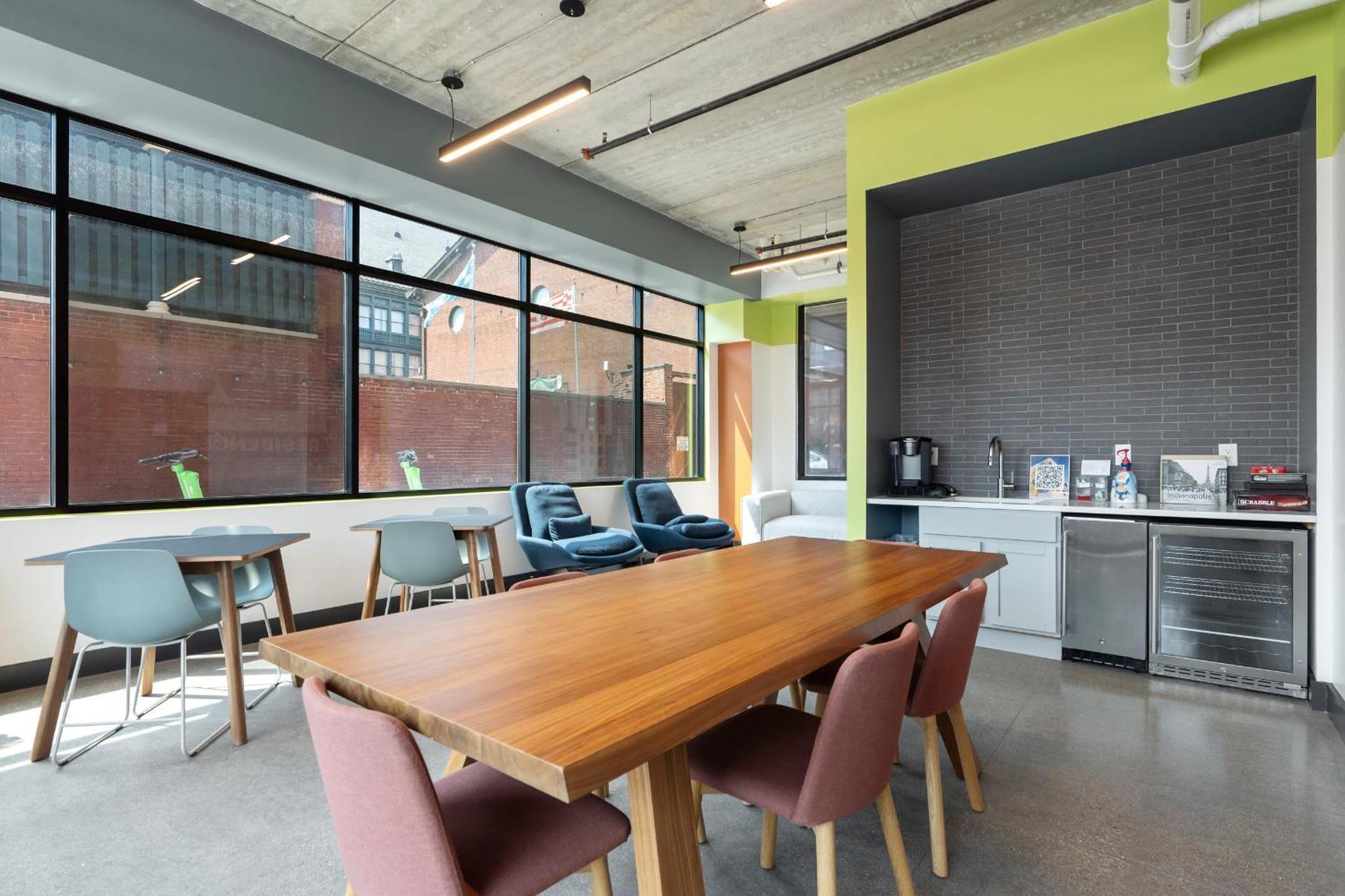 Apartment Cozysuites On Mass With Garage Parking #3