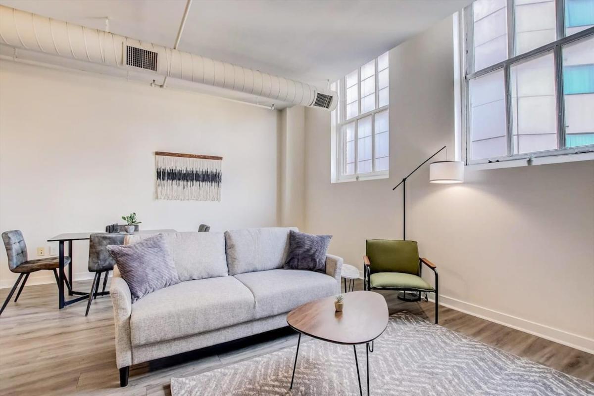 Apartment 2br Cozysuites With Direct Skybridge Access #10