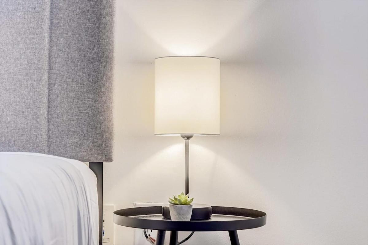 2br Cozysuites With Direct Skybridge Access #10
