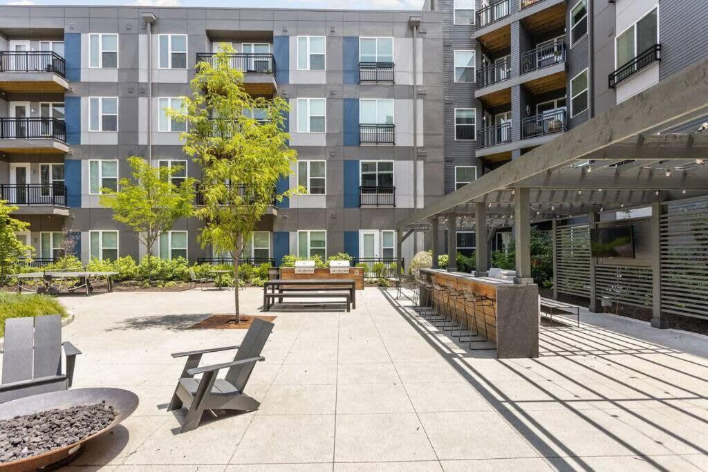Apartment In The Center Of Downtown By Cozysuites Indianapolis