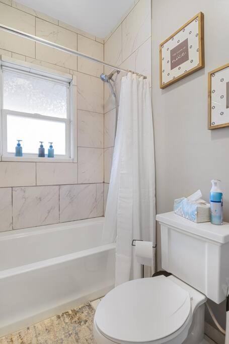 Apartment Pet&baby Friendly 2br W- In-unit Laundry Wifi
