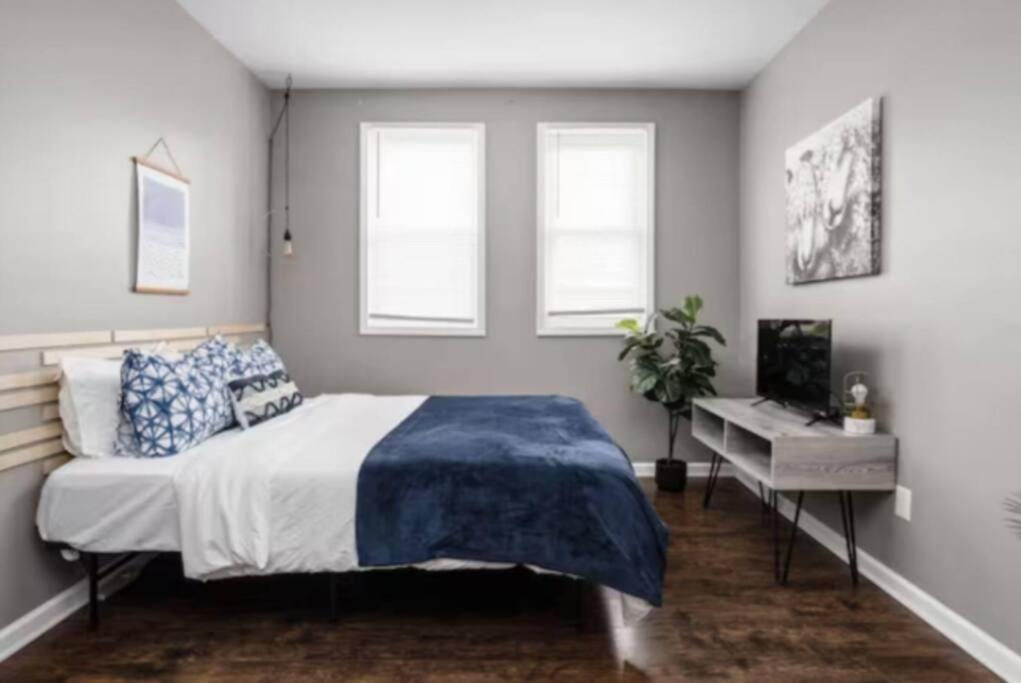 Cozy 1br Getaway - Bbq - Backyard - Pet - Friendly Holiday home *