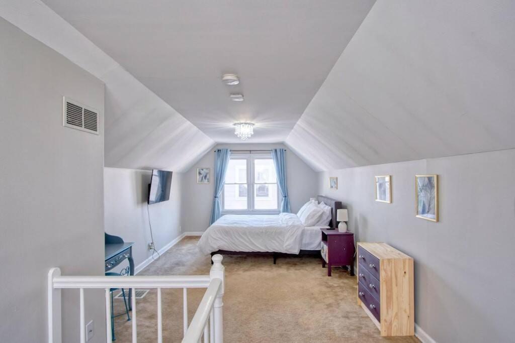 Holiday home Close To Butler Uni, Cozy Home,firepit,free Parking *