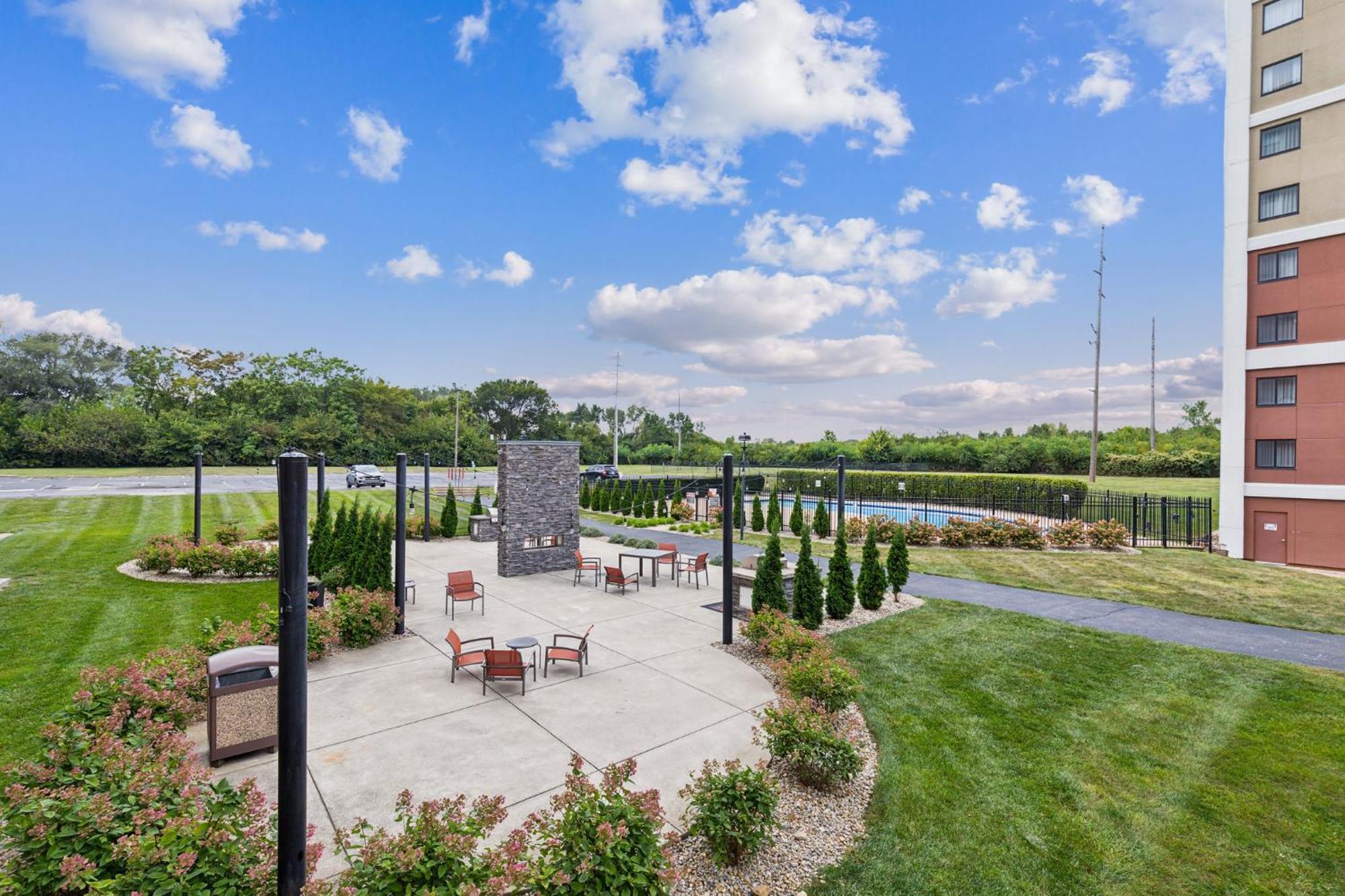River West 104 I Modern & Elegant