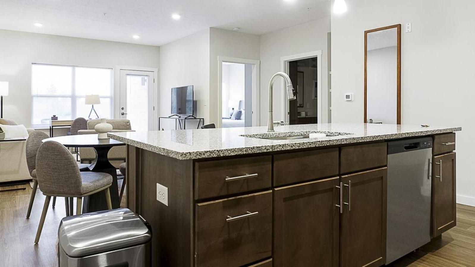 Landing At The Landing - 2 Bedrooms In Clermont Apartment Indianapolis