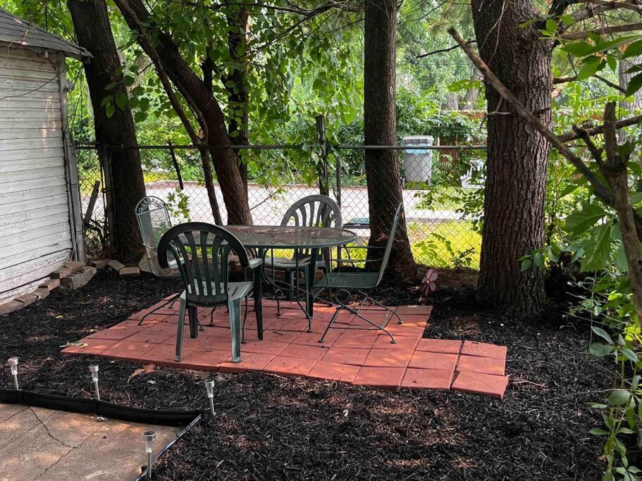 Comfortable 2-bdrm Spacious With Wifi & Patio Holiday home *