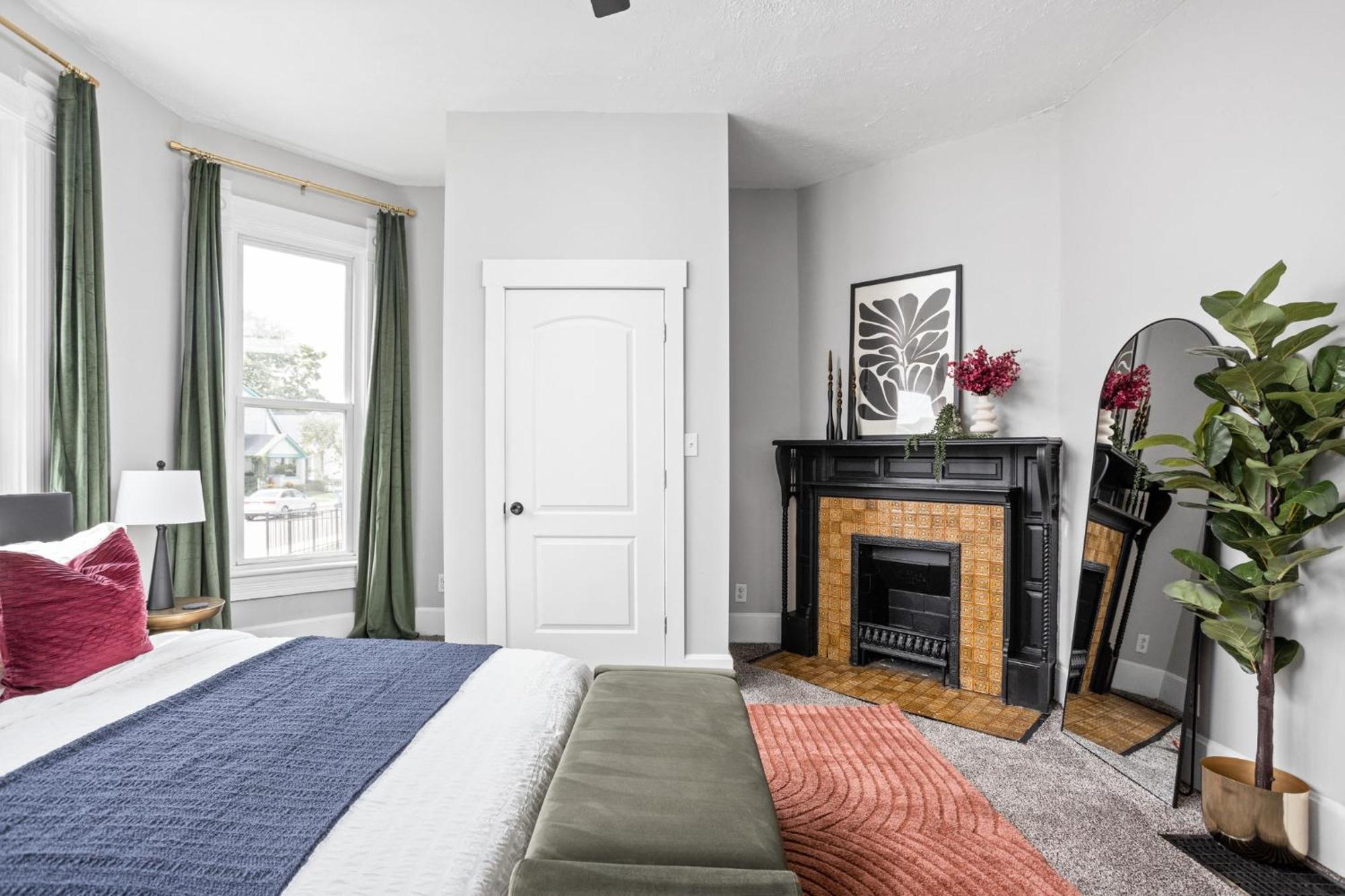 Beautiful House Near Downtown And Fountain Square 4bd Bbq Games Firepit Indianapolis