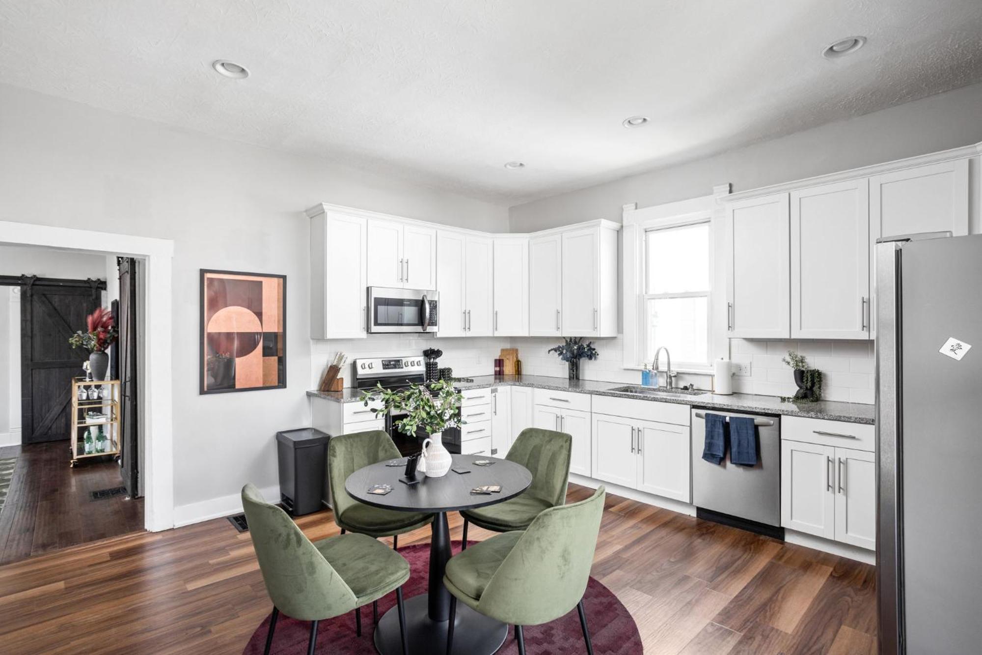Beautiful House Near Downtown And Fountain Square 4bd Bbq Games Firepit *