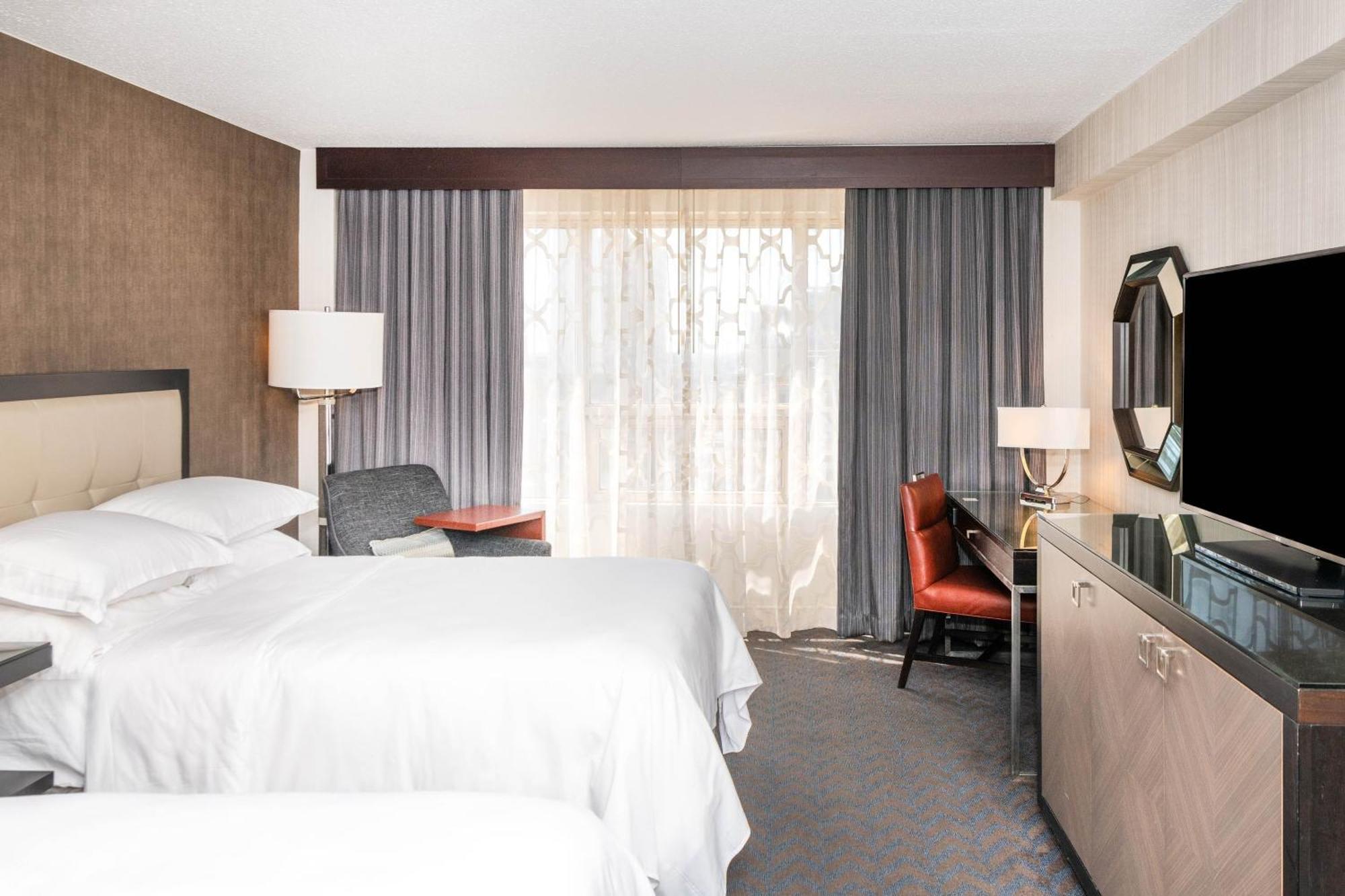 Sheraton Centre Hotel Indianapolis