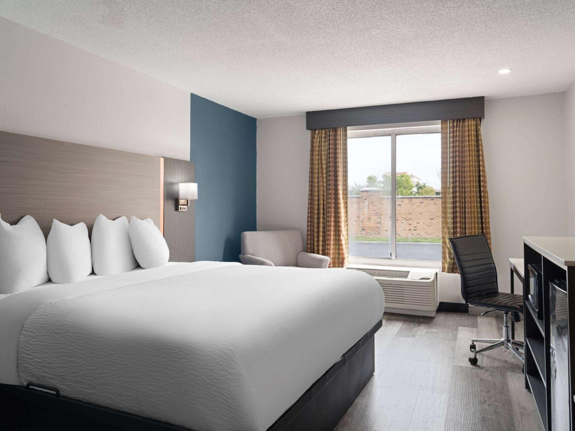 Baymont By Wyndham East Indianapolis