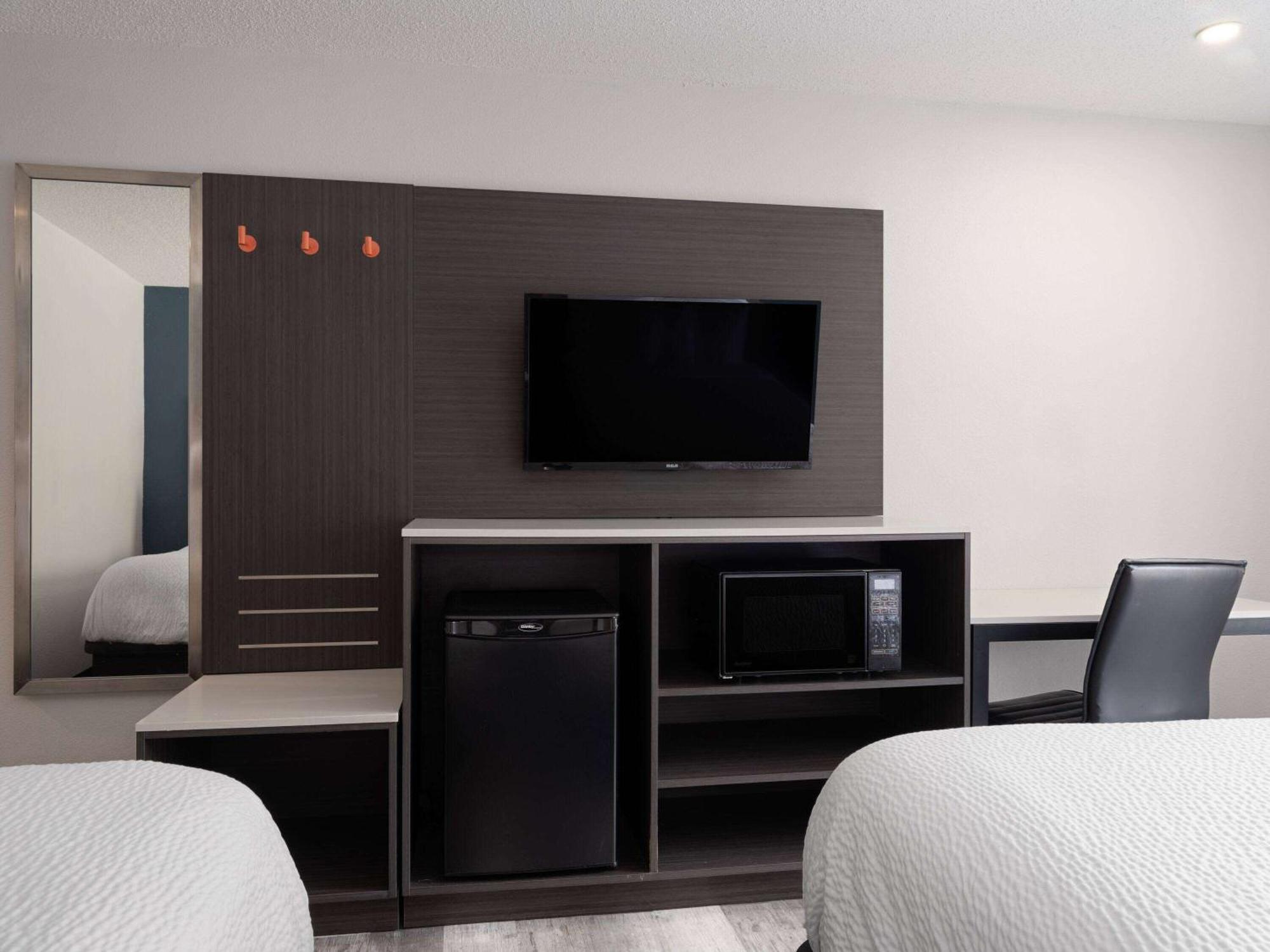 Baymont By Wyndham East Hotel Indianapolis