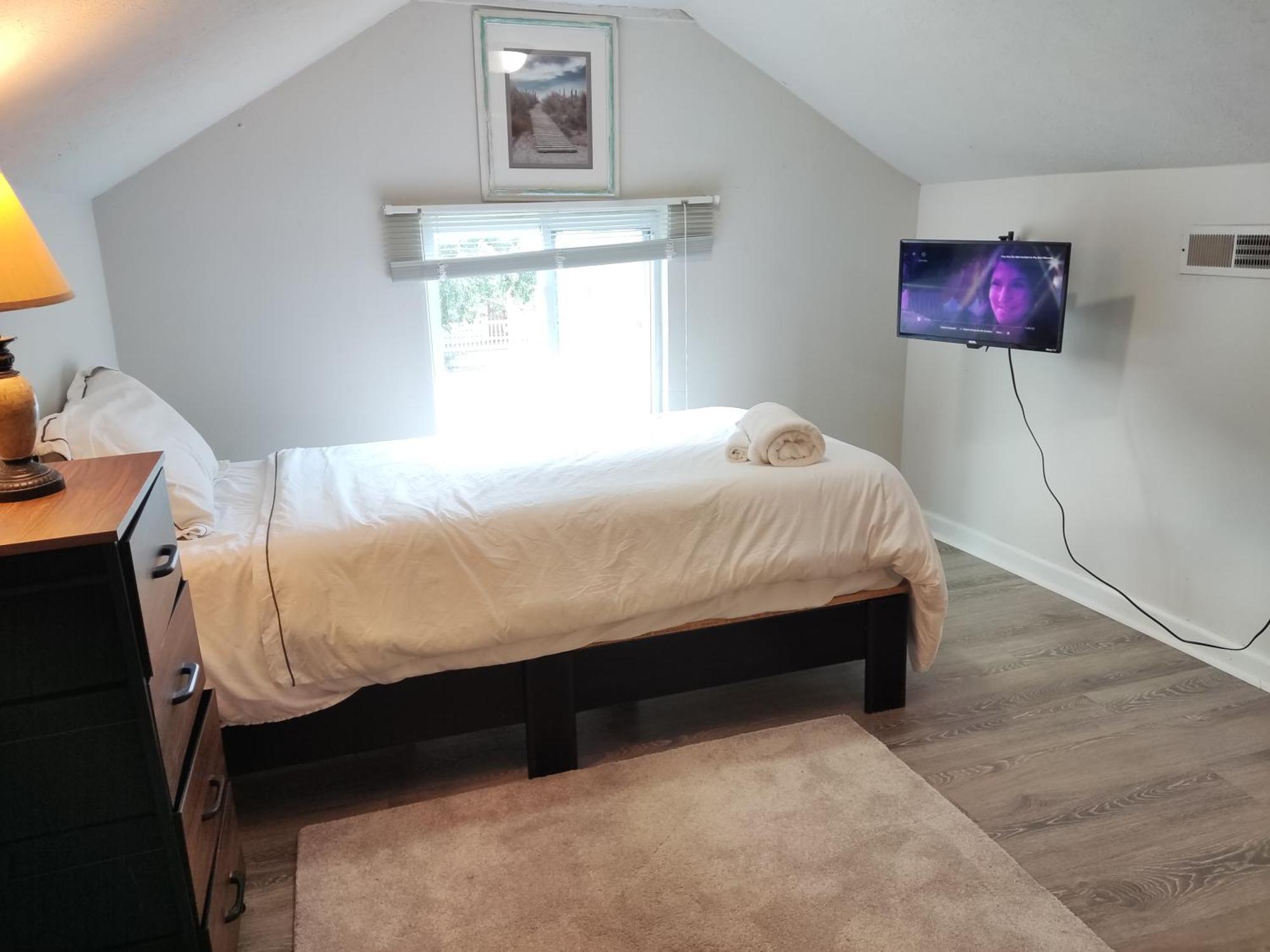 Inn Not In Service Lights Hideaway- 3br Near Downtown Indy Indianapolis