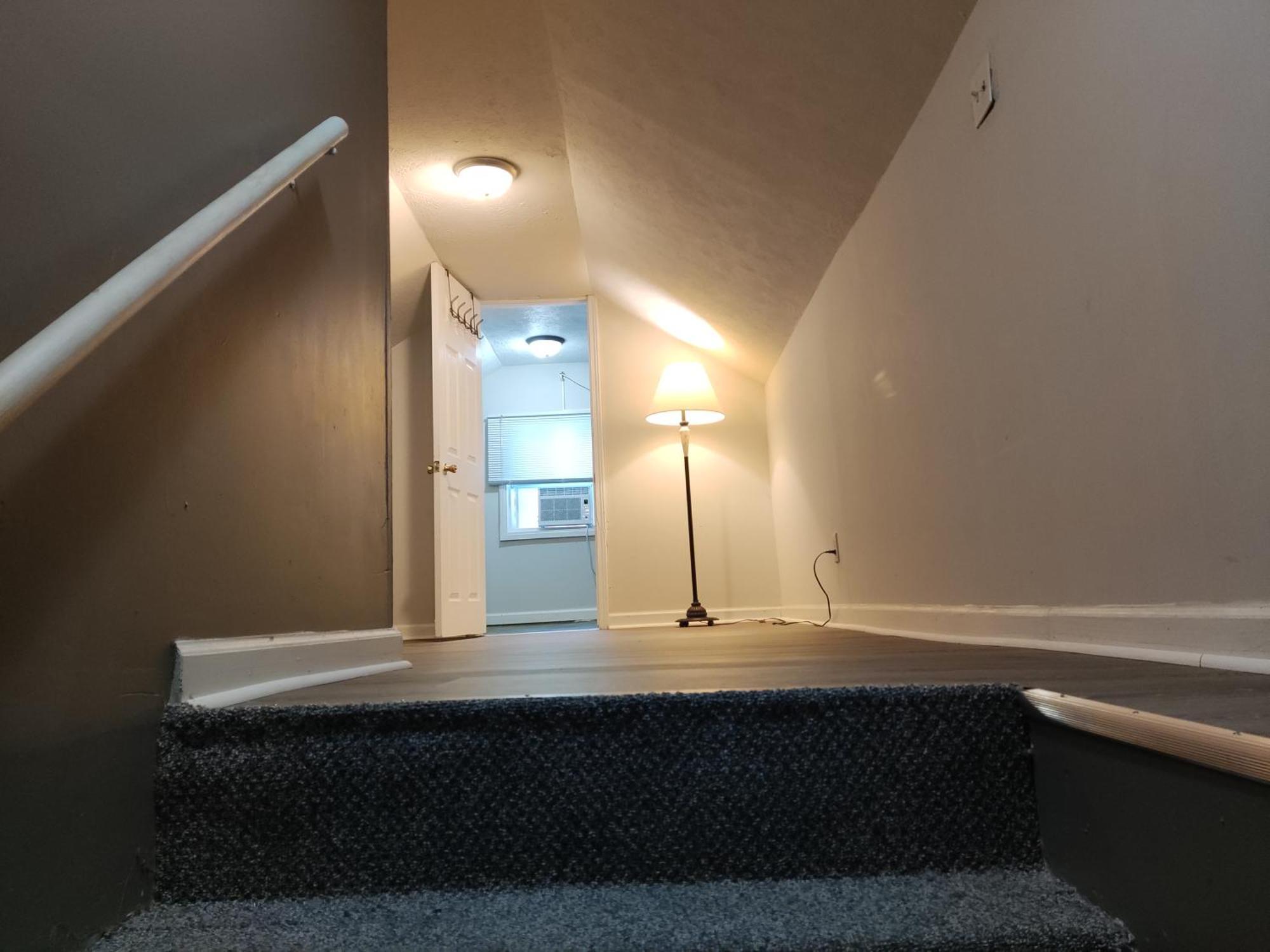 Not In Service Lights Hideaway- 3br Near Downtown Indy Inn Indianapolis