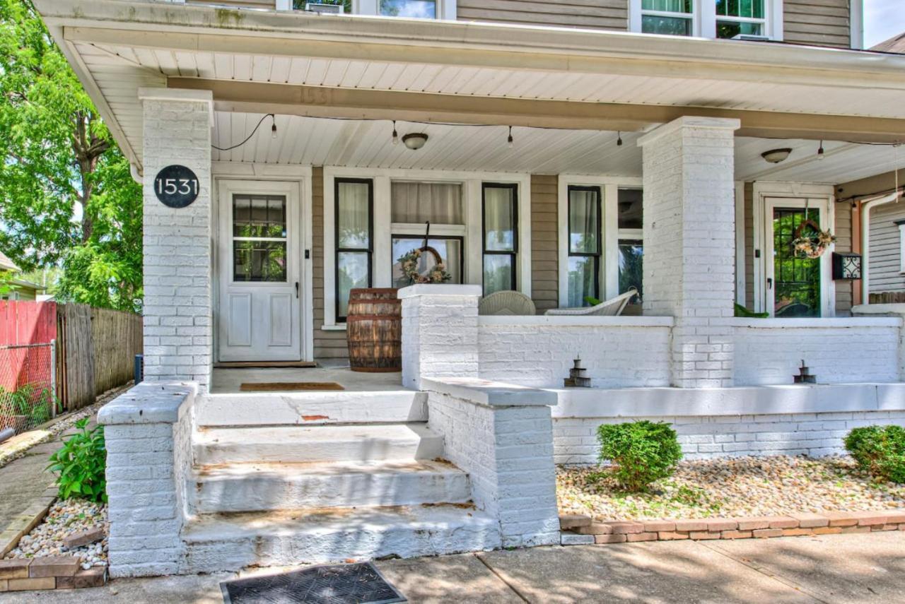 Holiday home 6 Bedroom Duplex Sleeps 14 Close To Lucas Downtown *