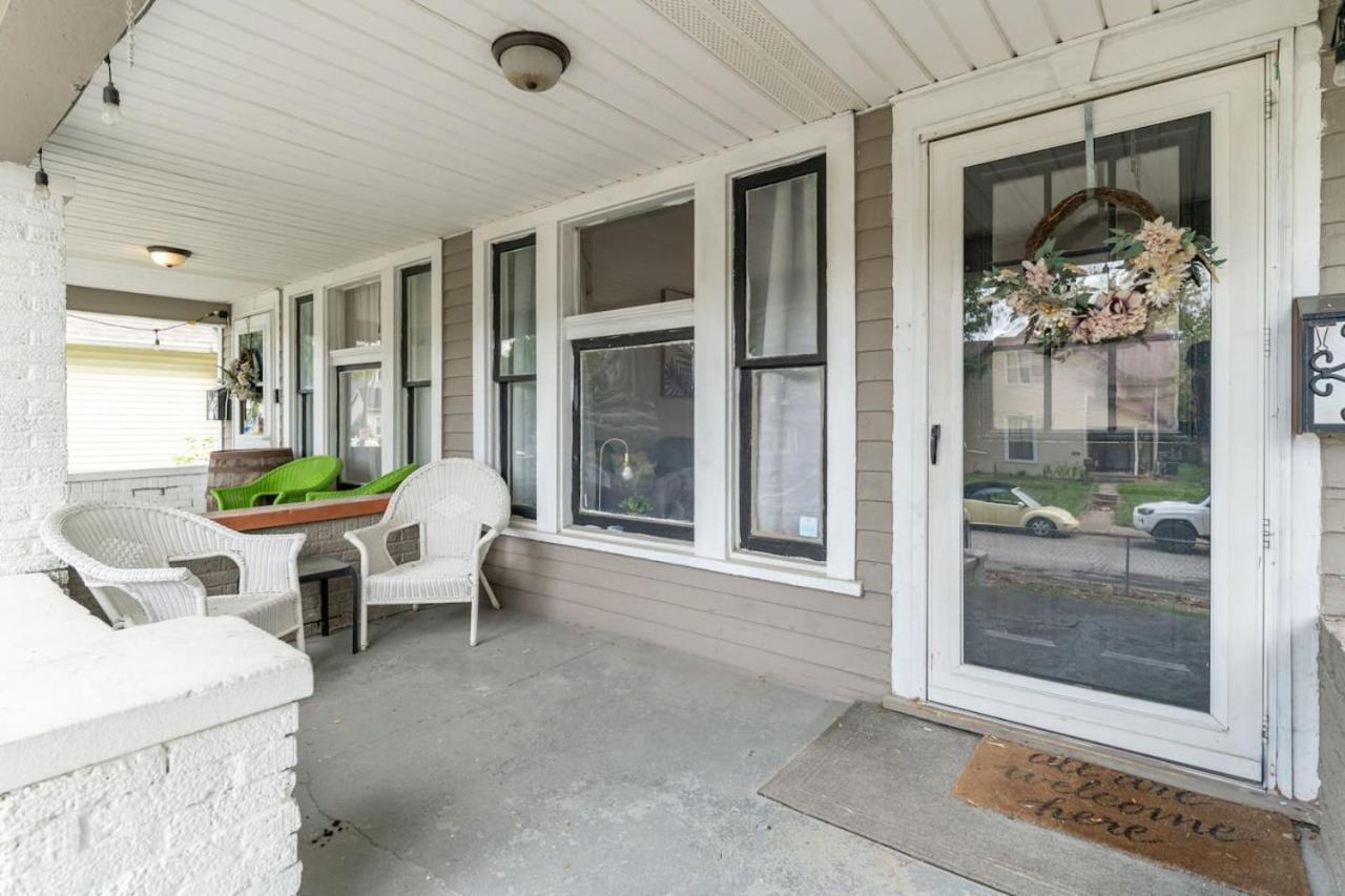 6 Bedroom Duplex Sleeps 14 Close To Lucas Downtown Holiday home