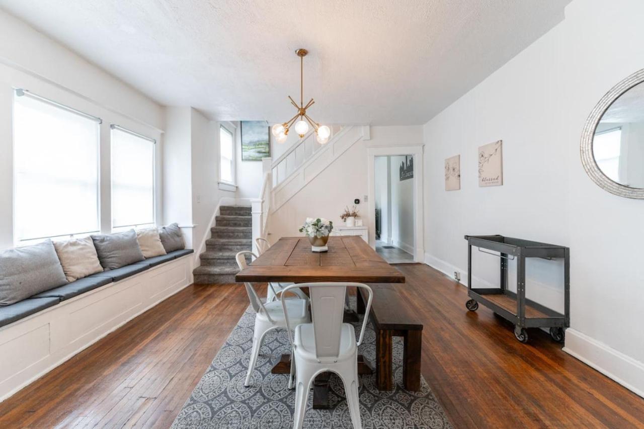 6 Bedroom Duplex Sleeps 14 Close To Lucas Downtown Holiday home *