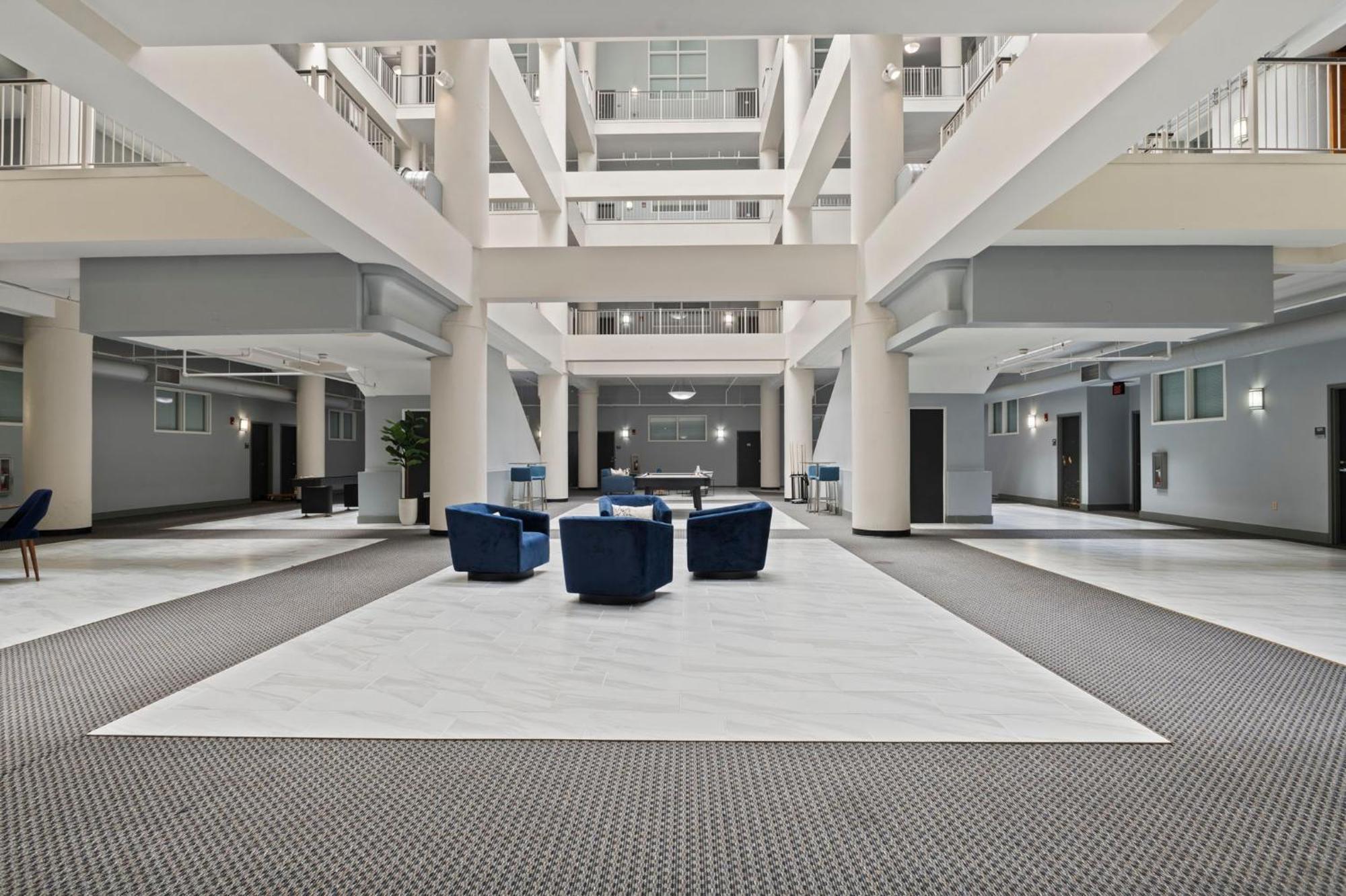 Downtown Retreat Skywalk To Mall & Near Stadium * Indianapolis