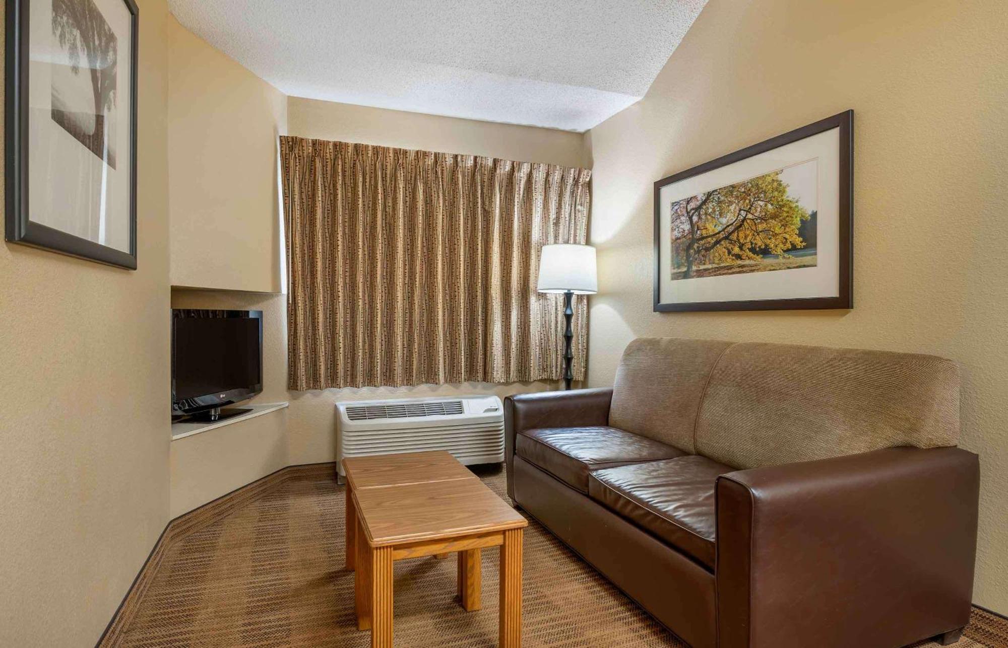 Hotel Extended America - - West 86th St 2*