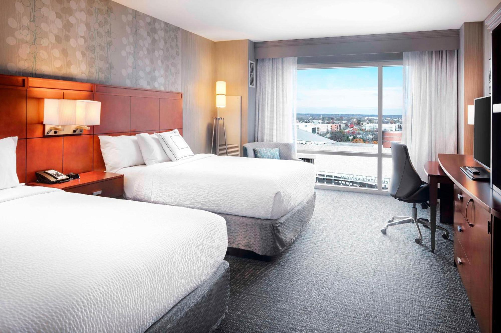 Courtyard Downtown 3* Indianapolis