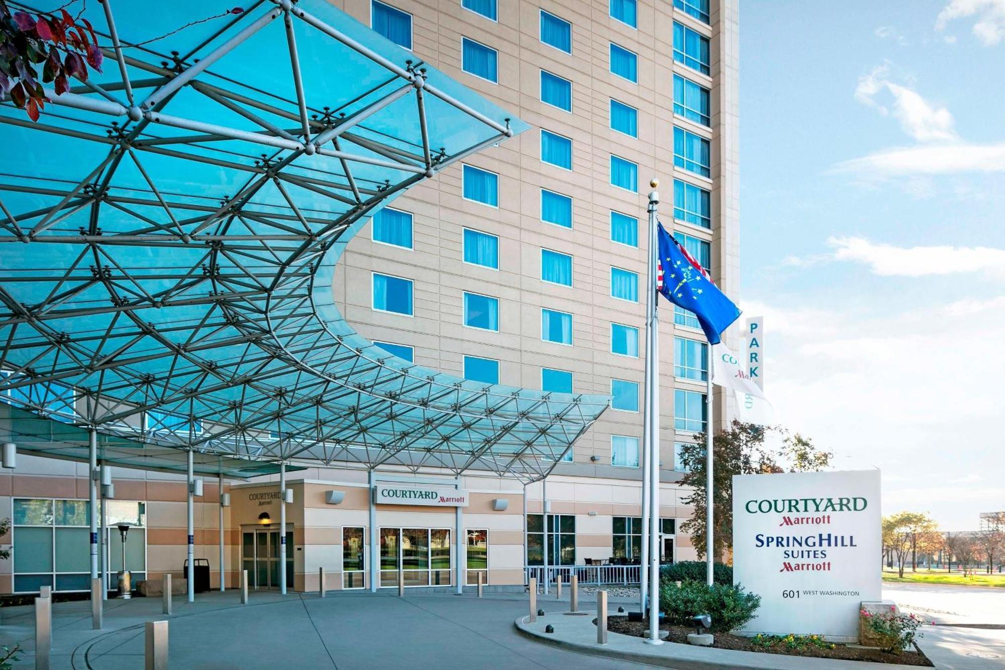 Hotel Courtyard Downtown 3*