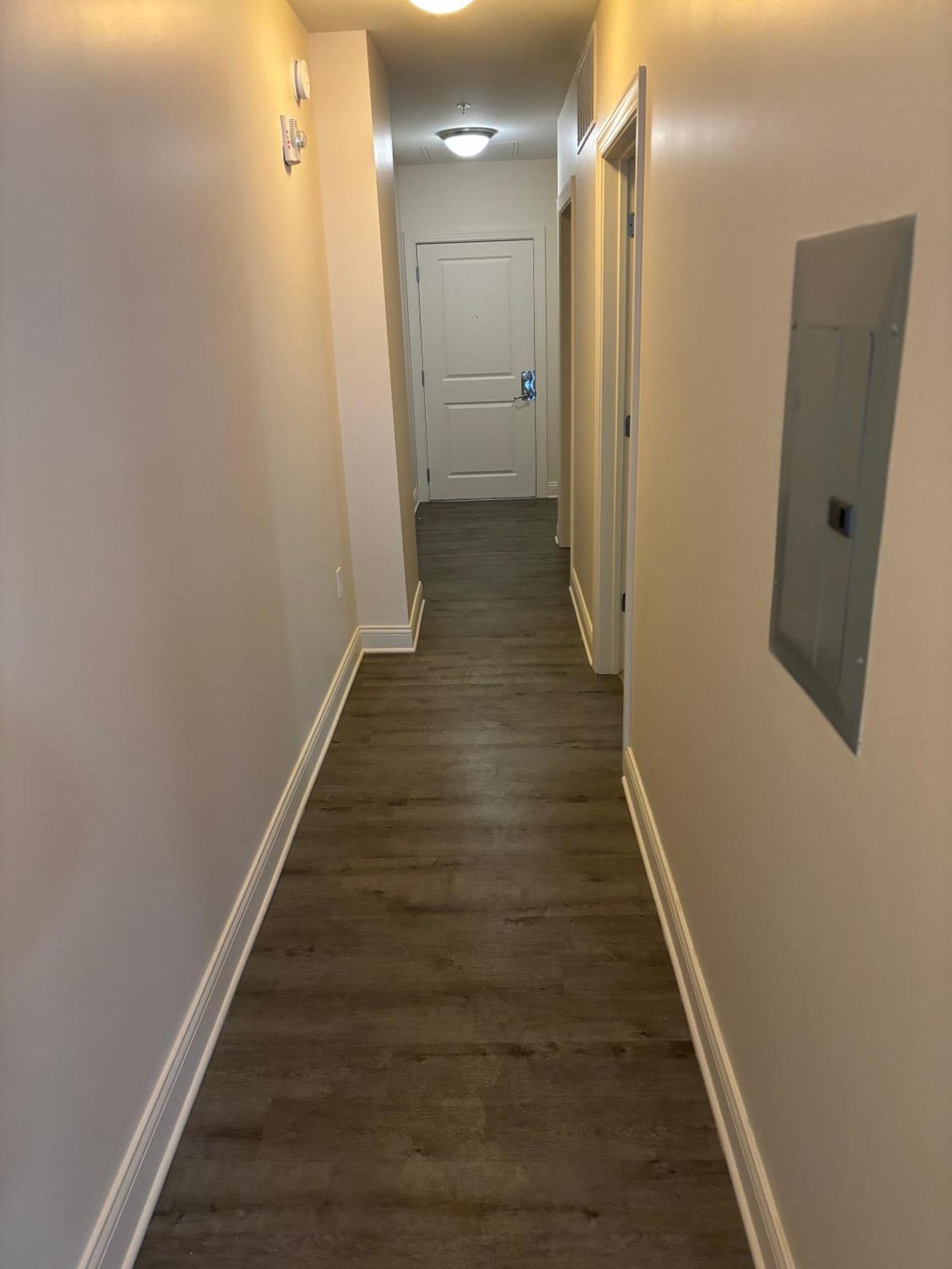 Modern 1 Bedroom Apartment Indianapolis