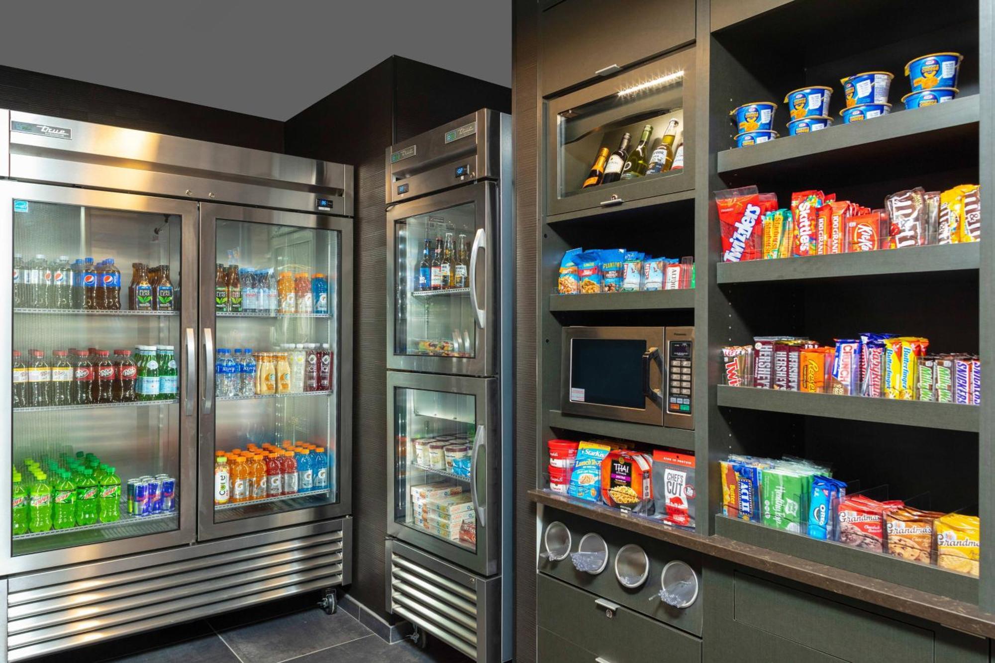 Courtyard By Marriott West-speedway 3*
