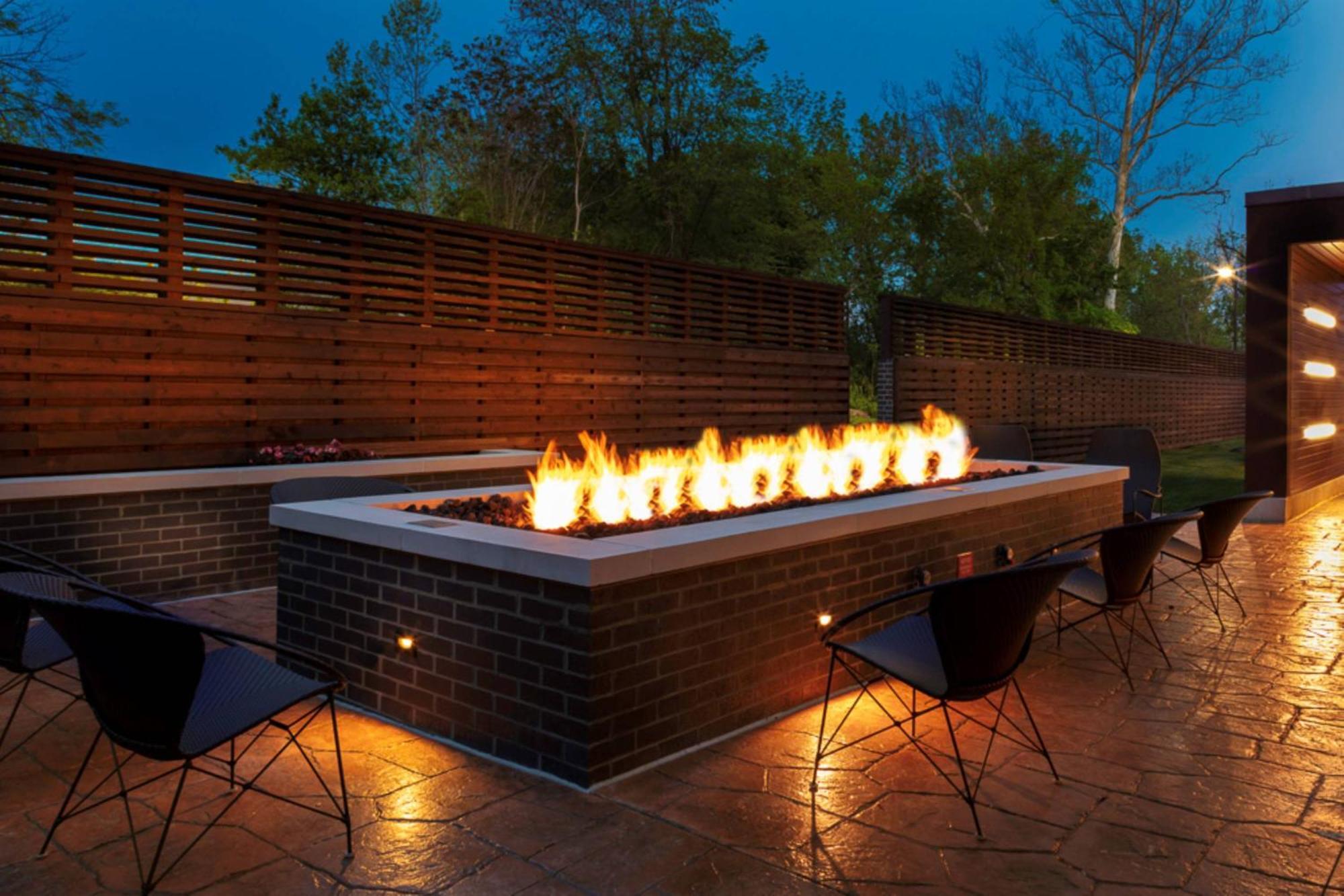 Courtyard By Marriott West-speedway Hotel Indianapolis