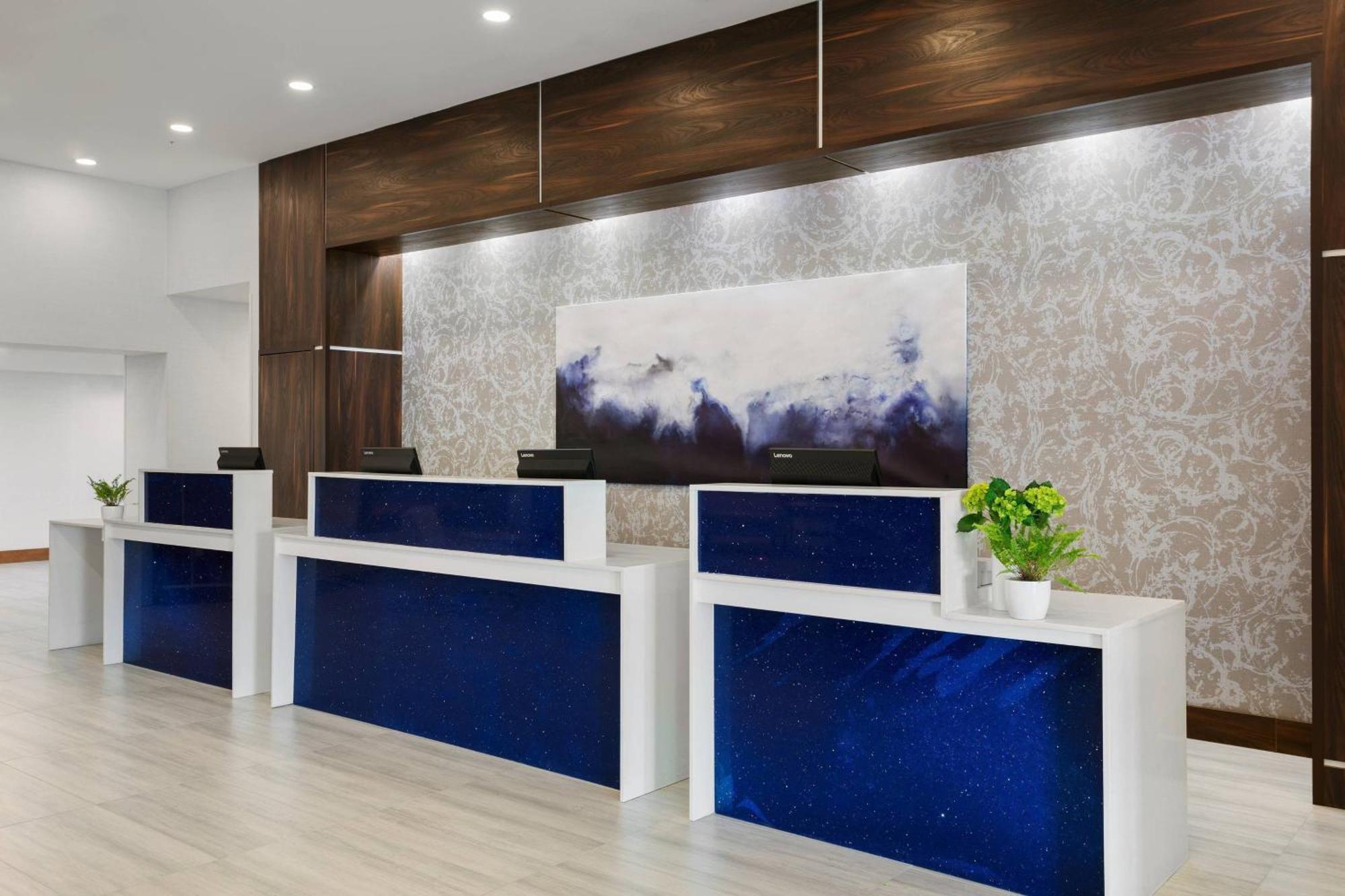 Delta By Marriott Airport Hotel Indianapolis
