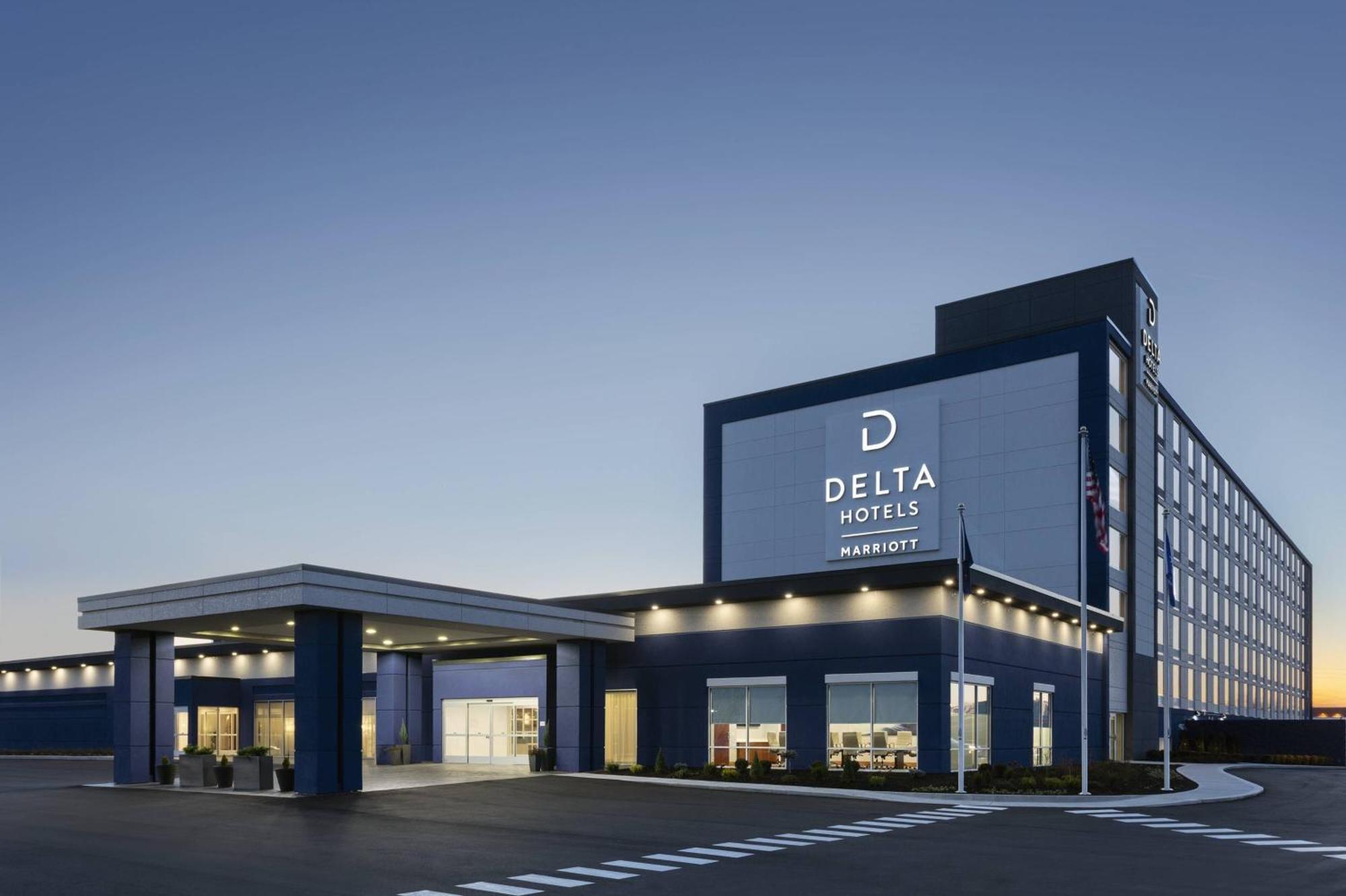 Hotel Delta By Marriott Airport
