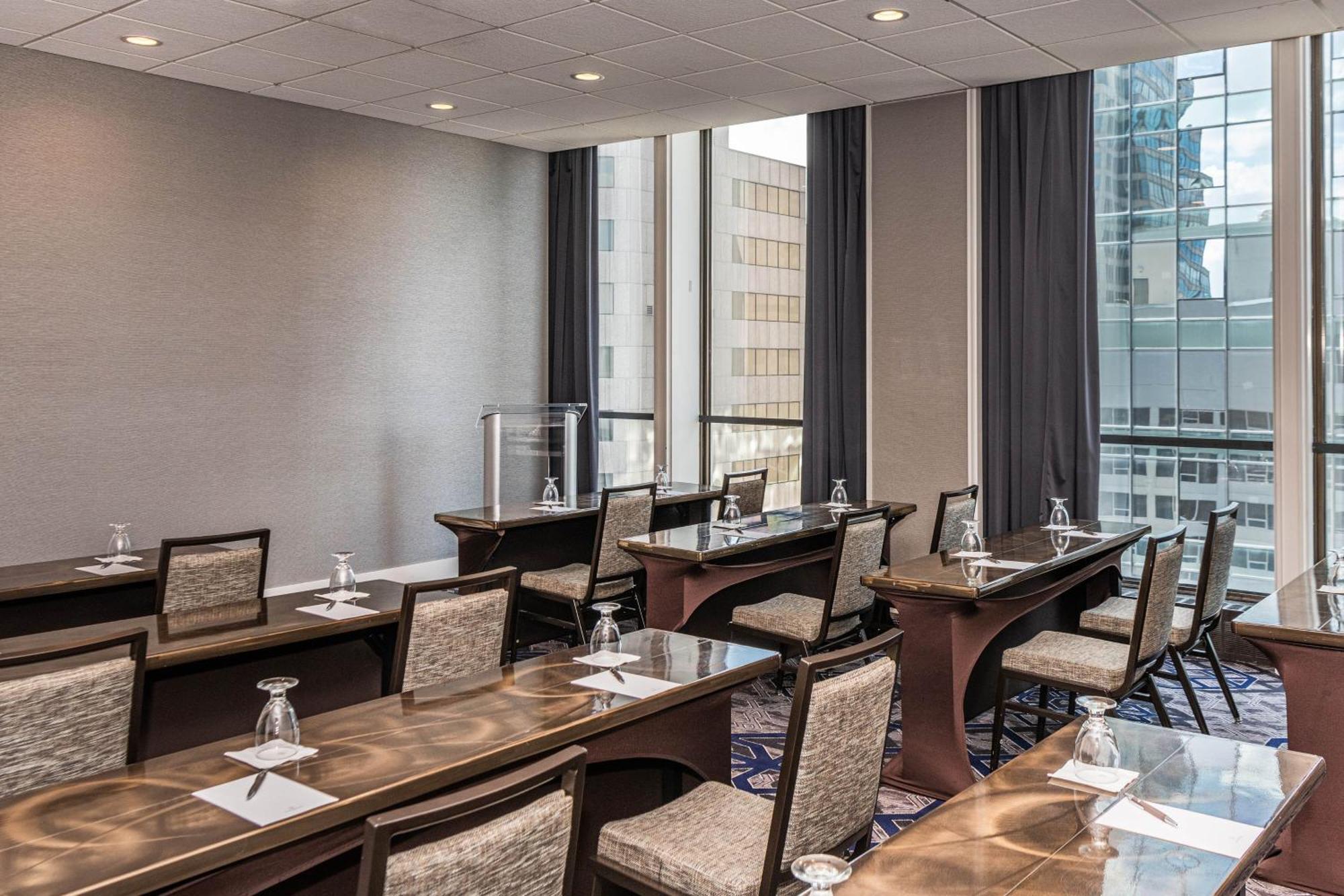 Sheraton Centre Hotel