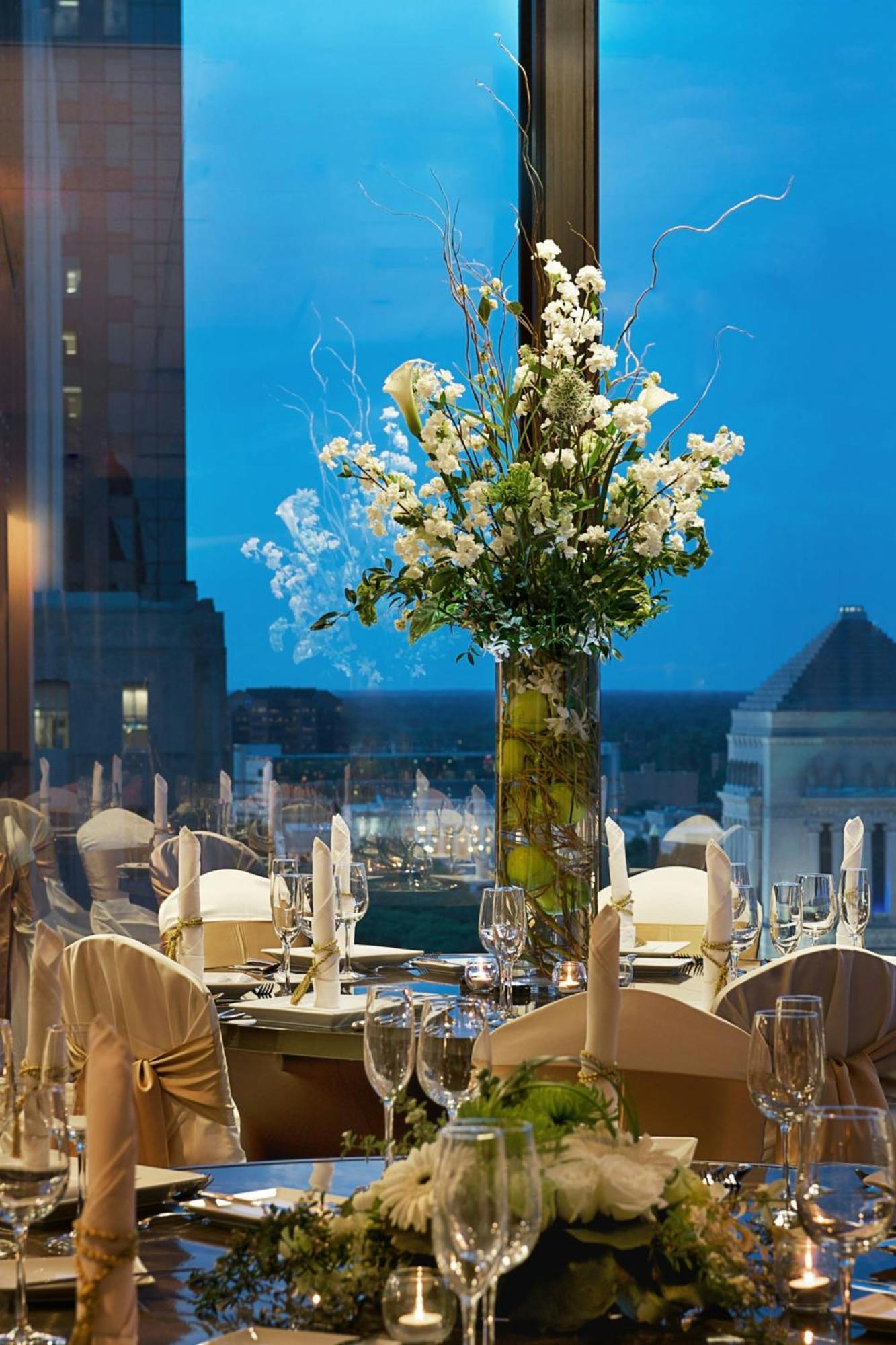 Sheraton Centre 4*