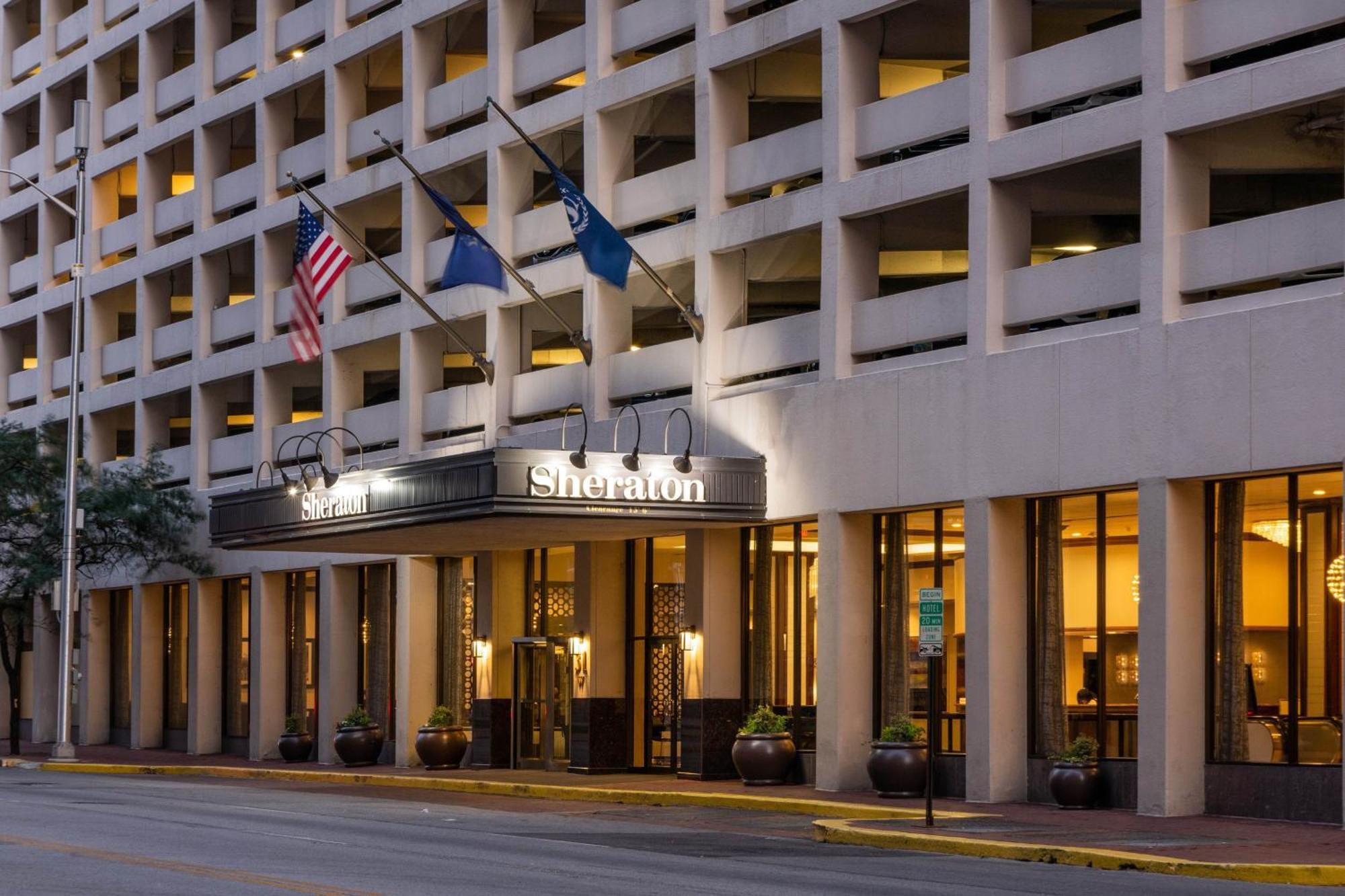 Sheraton Centre Hotel