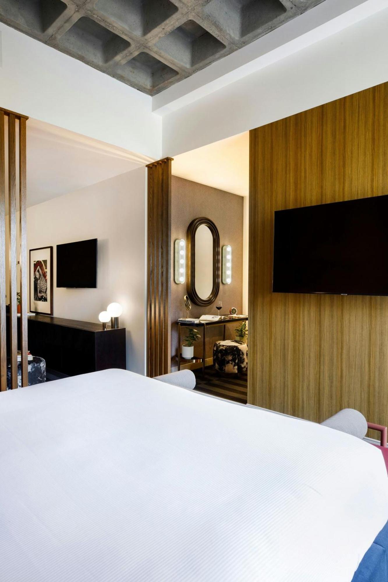 Hotel Indy, Indianapolis, A Tribute Portfolio 4*