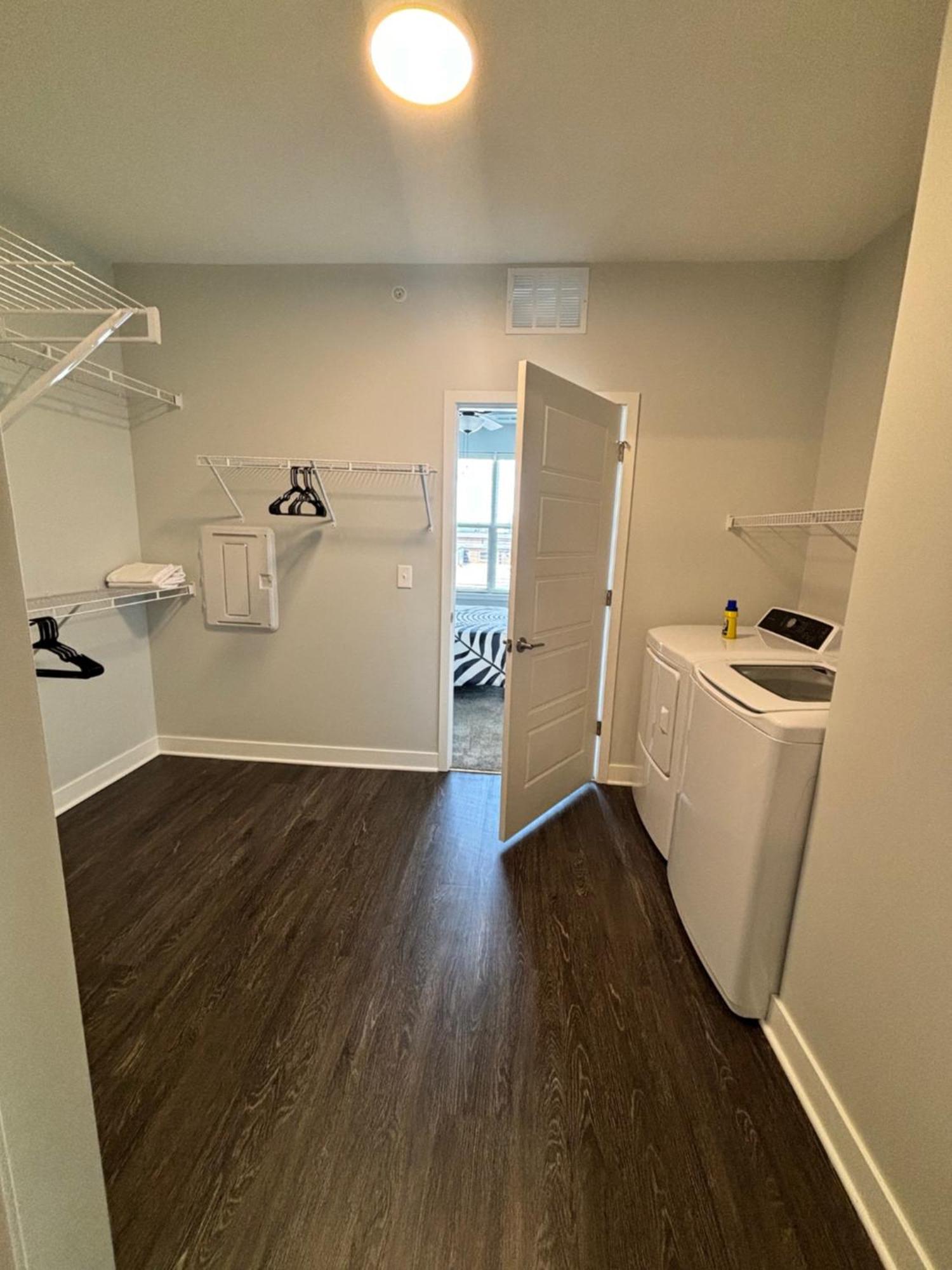Apartment Central Ave Abode *