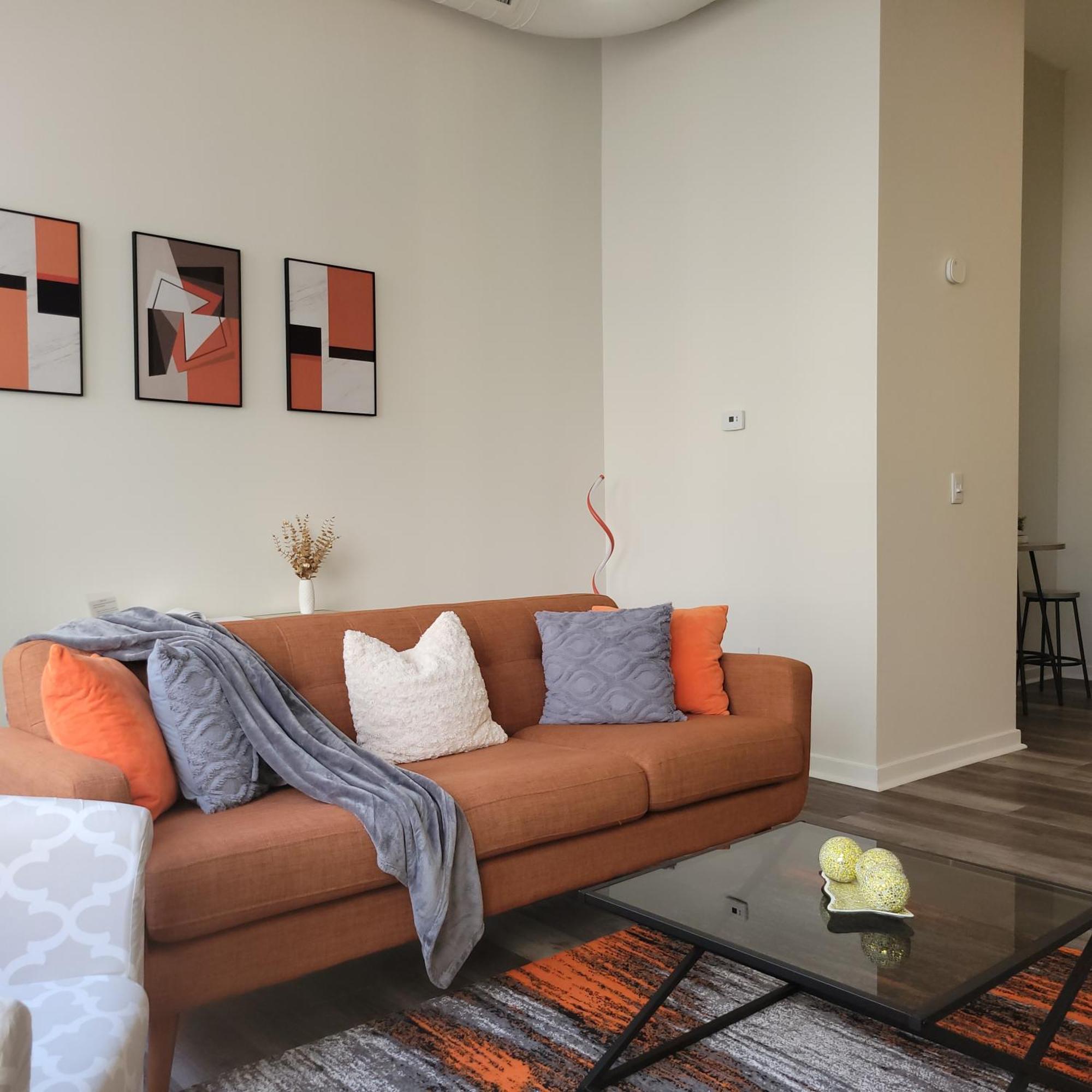 Free Parking! Downtown Lucas Oil- Conv Center Skywalk#5 * Indianapolis