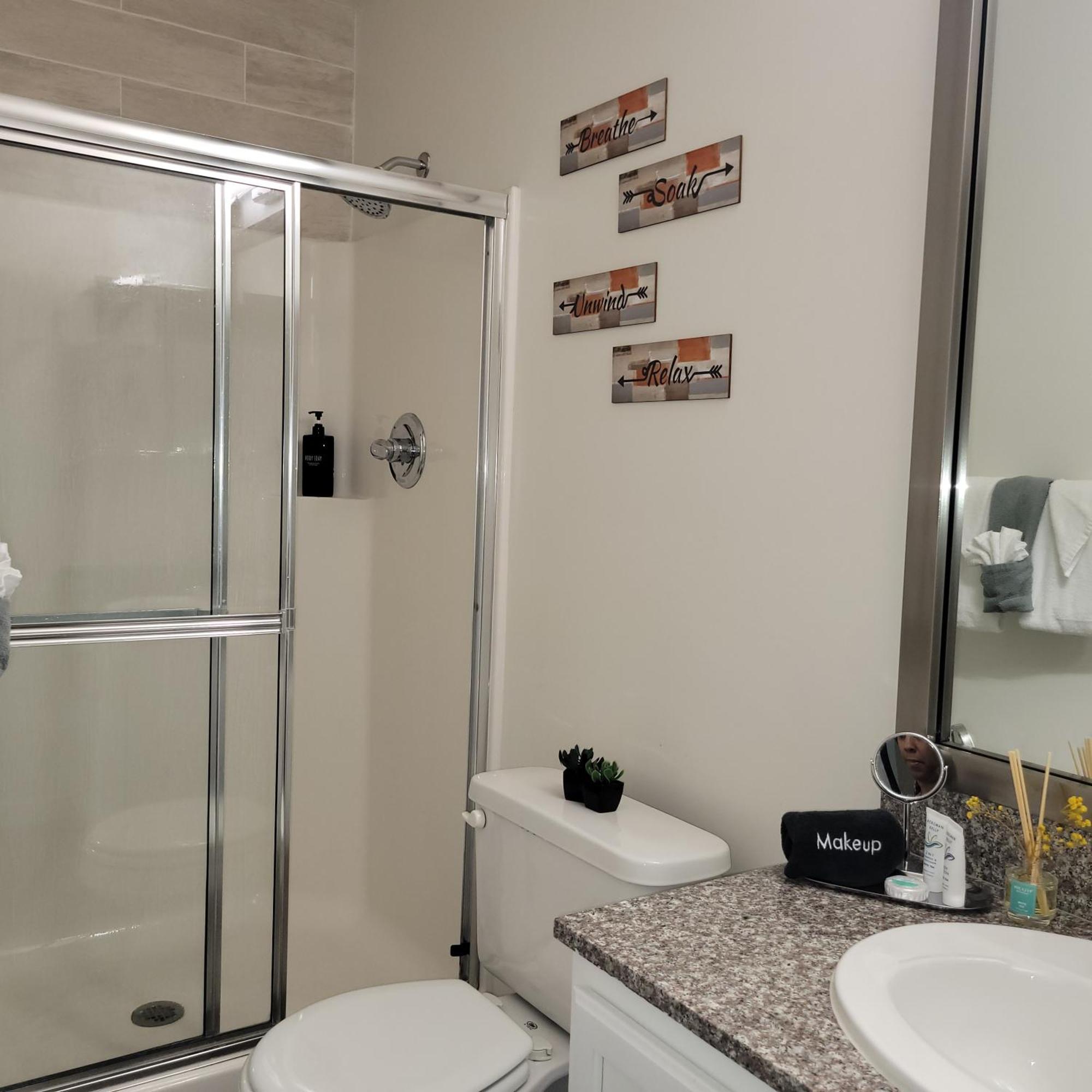 Free Parking! Downtown Lucas Oil- Conv Center Skywalk#5 Apartment *