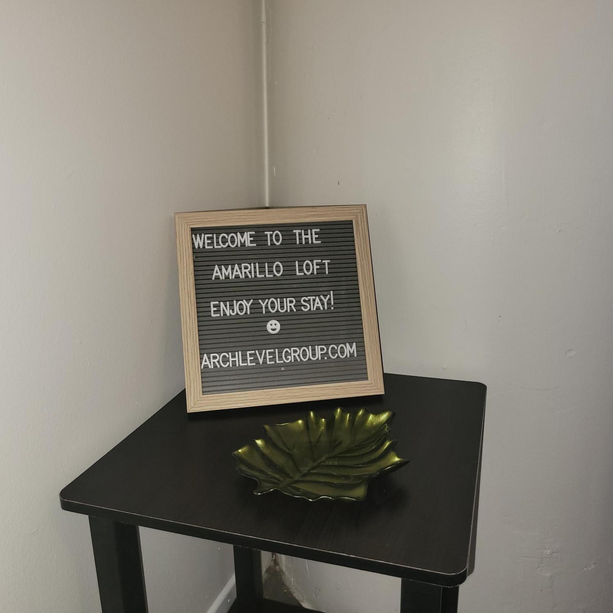 Apartment Free Parking! Downtown Lucas Oil- Conv Center Skywalk#6 *