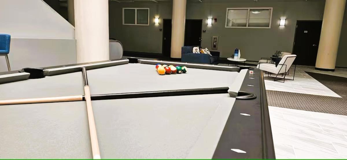 Free Parking! Downtown Lucas Oil- Conv Center Skywalk#6 * Indianapolis