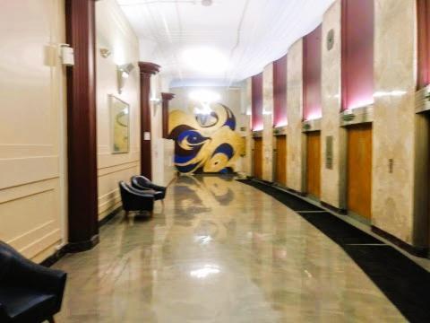 Apartment Free Parking! Downtown Lucas Oil- Conv Center Skywalk#6
