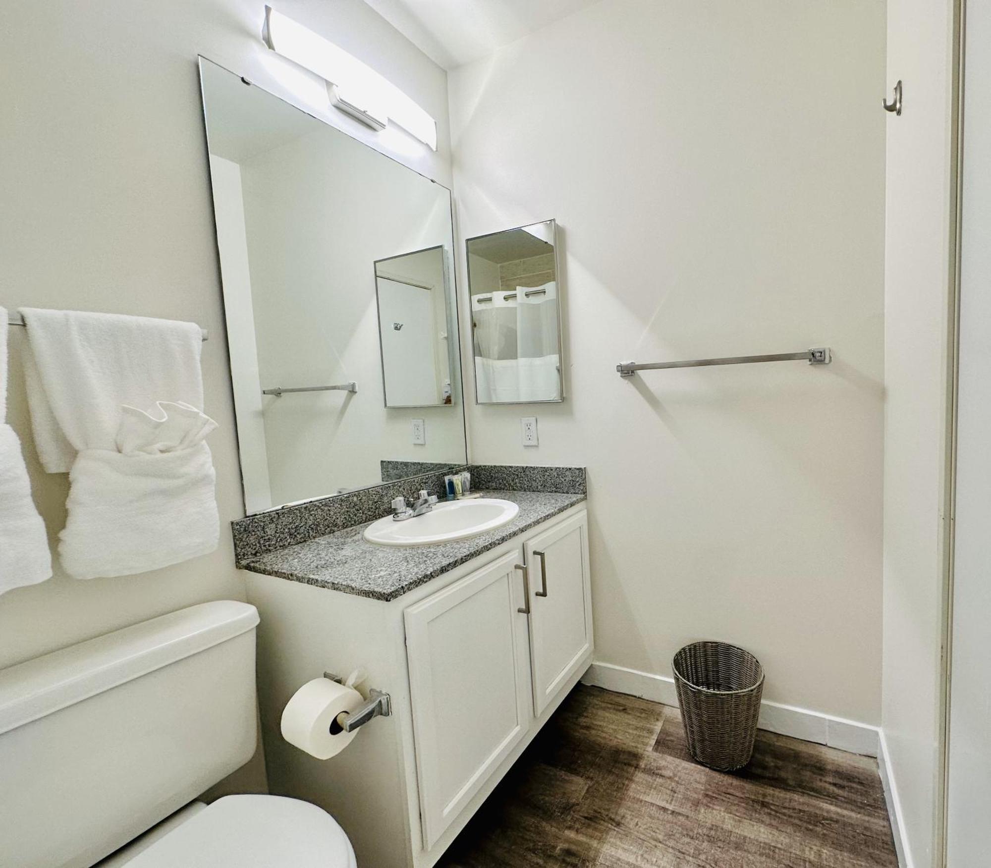 Holiday home Downtown 2br Penthouse With Balcony And Direct Skybridge Access Indianapolis