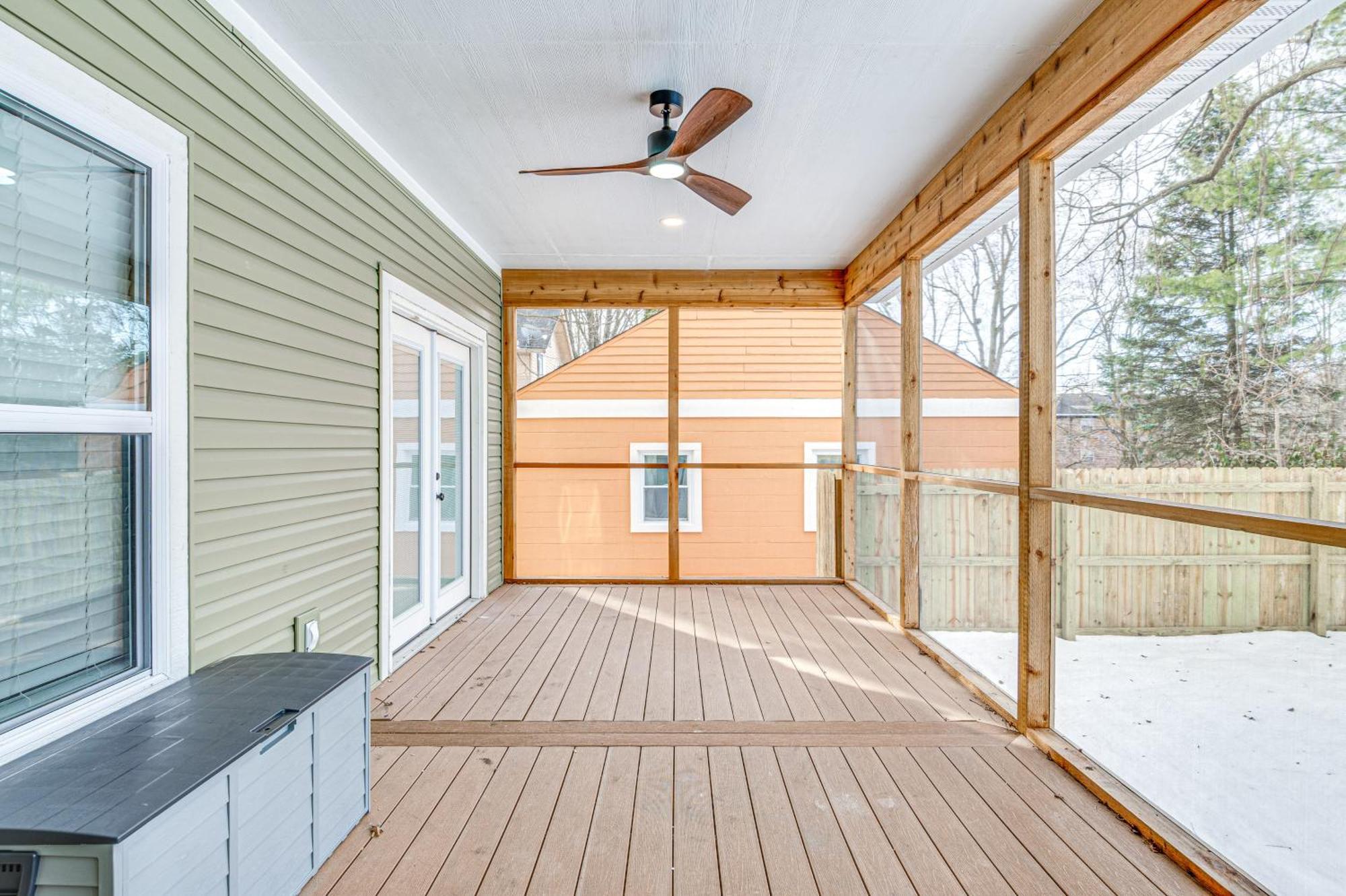 Chic Sobro Charmer With Covered Porch! Holiday home Indianapolis