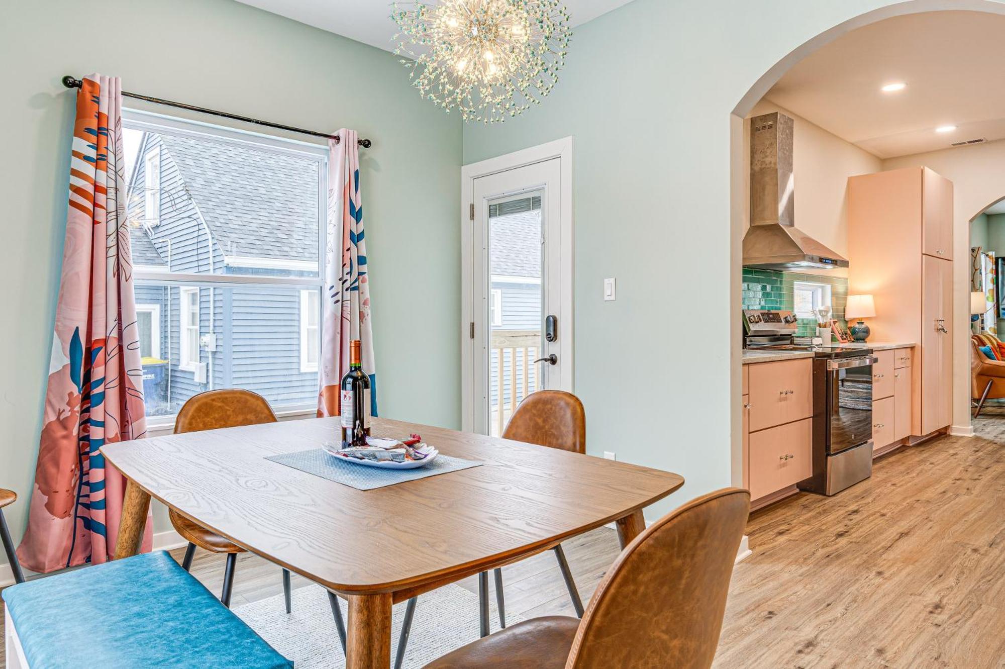 Chic Sobro Charmer With Covered Porch! Holiday home