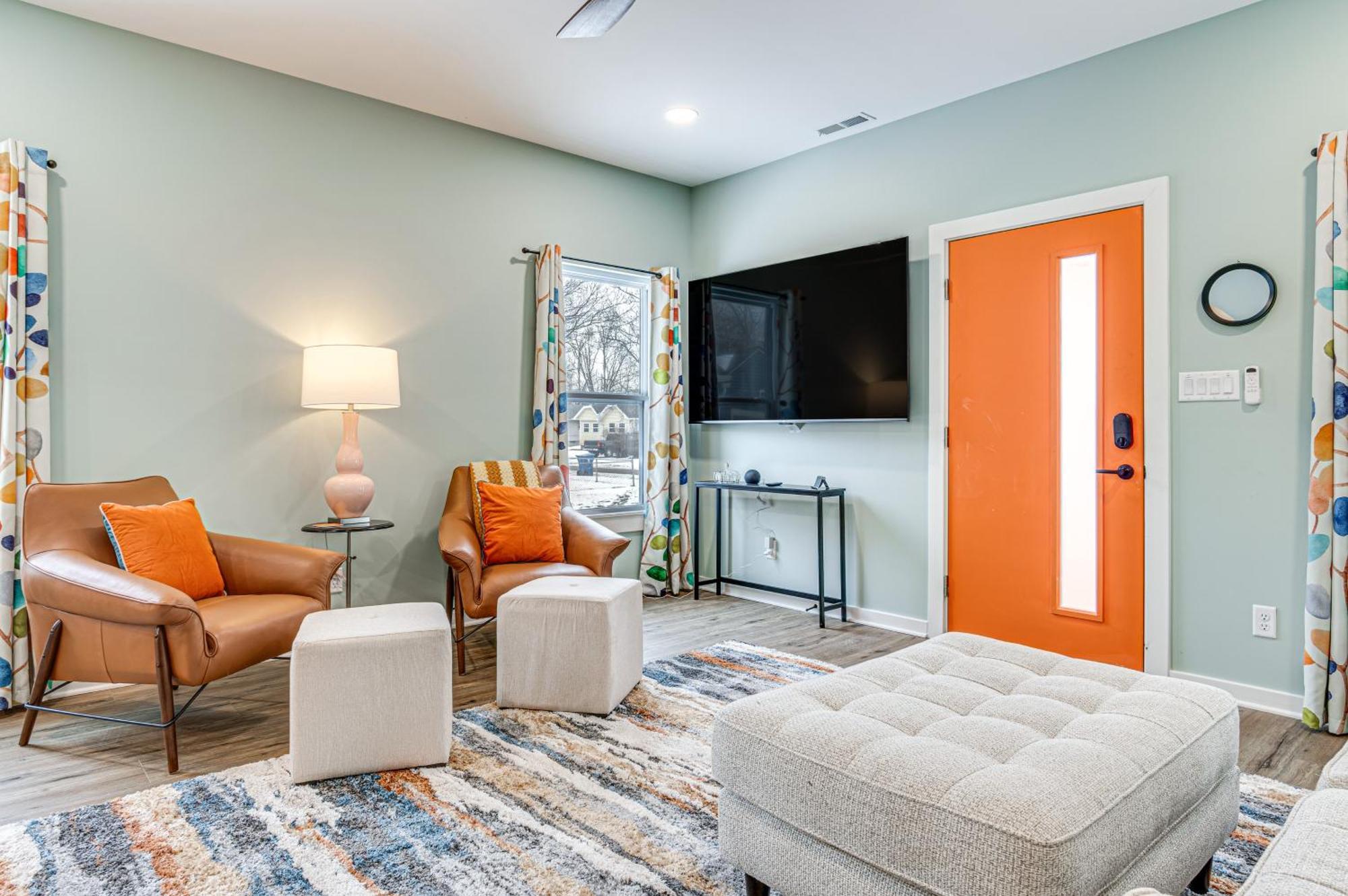 Chic Sobro Charmer With Covered Porch! Holiday home *