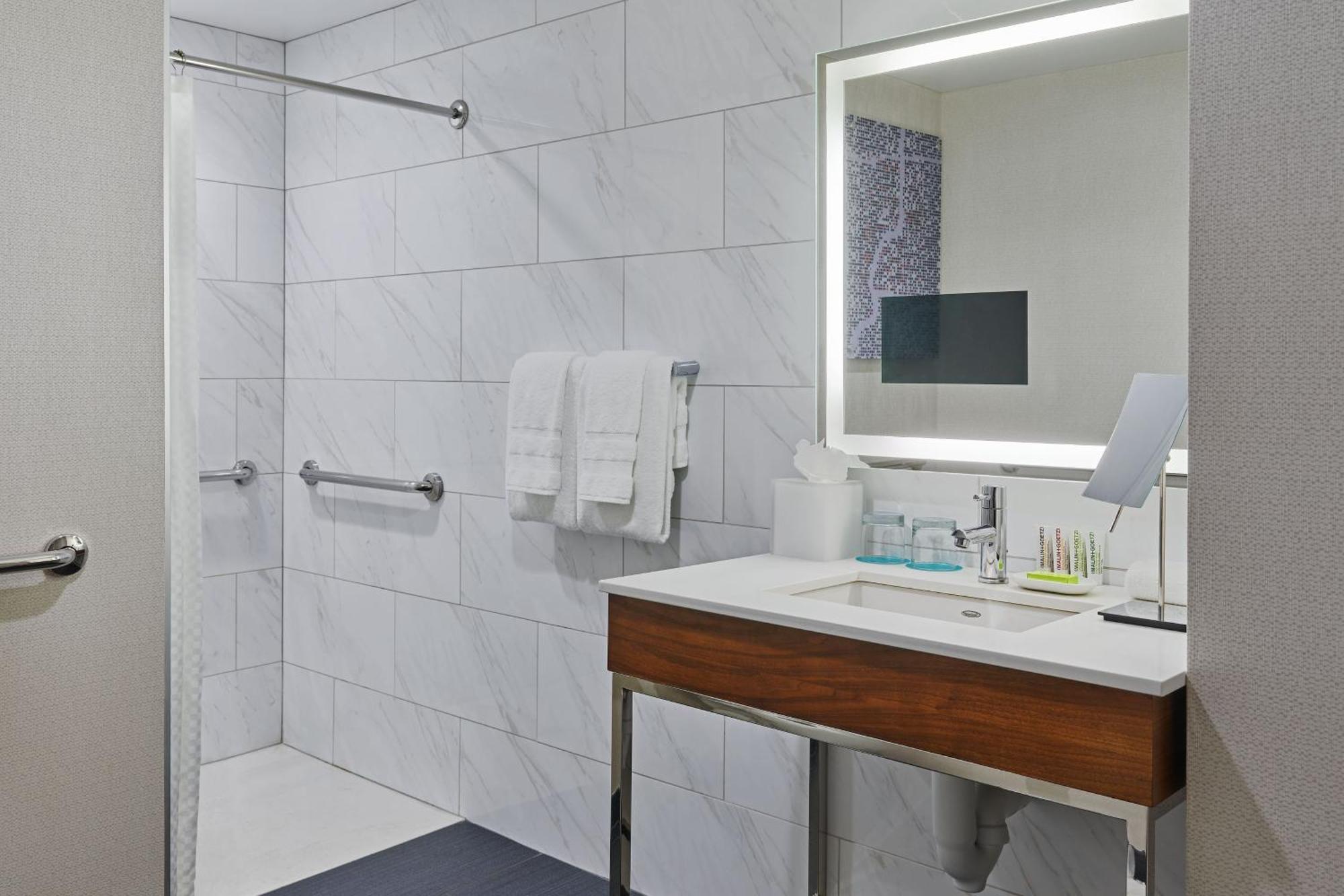 Hotel Le Meridien 4*