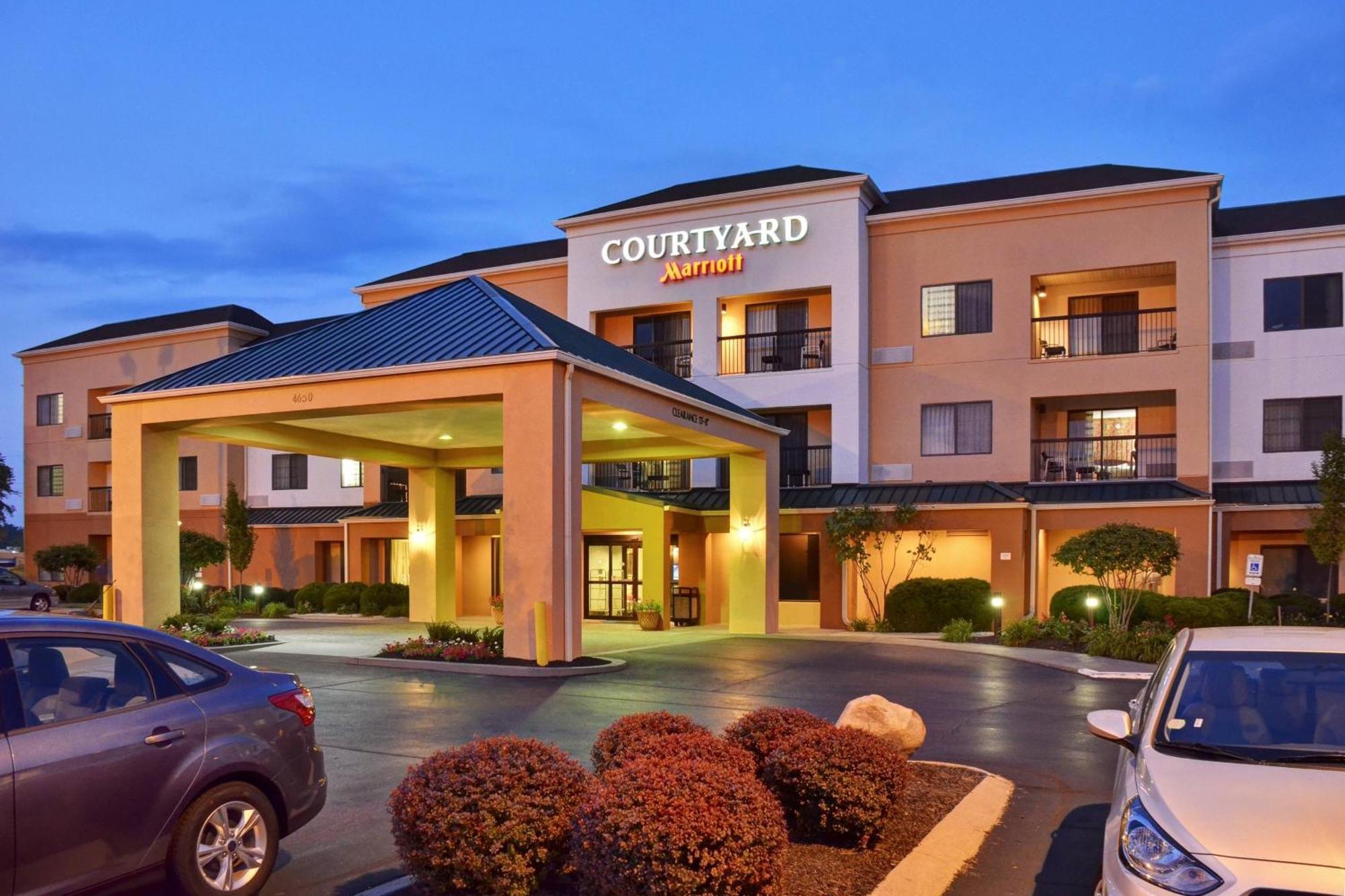Courtyard By Marriott South Indianapolis
